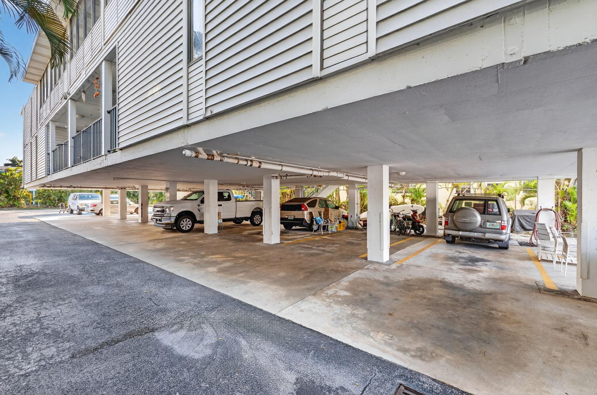 Quarterdeck Condominium - Residential