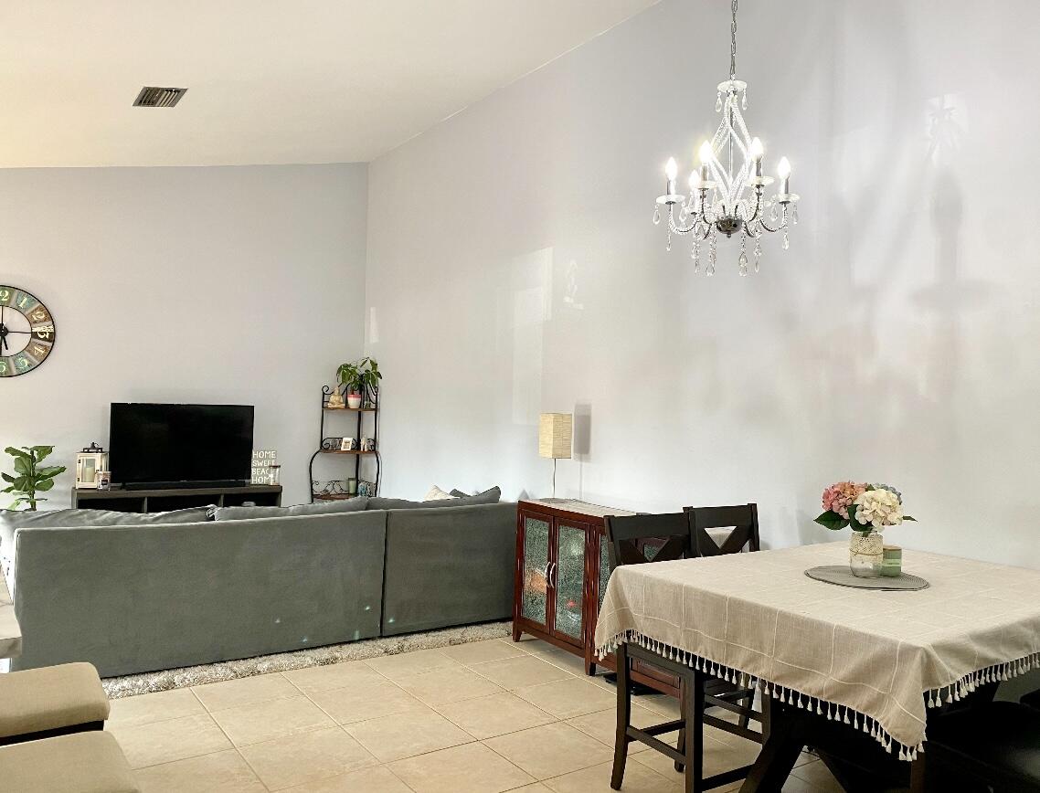 NORTHPOINTE I - Residential Lease
