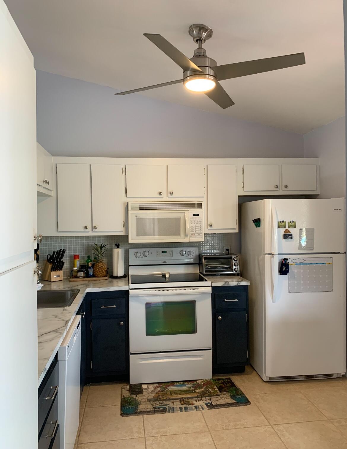 NORTHPOINTE I - Residential Lease