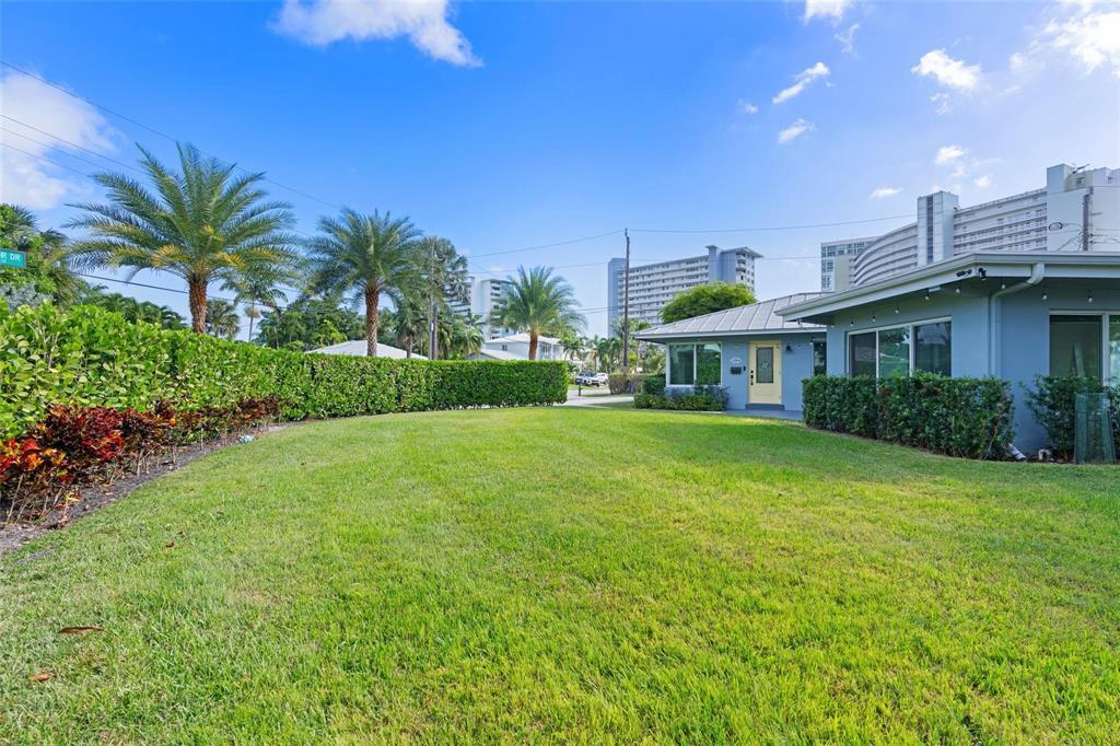 BREAKWATER - Residential