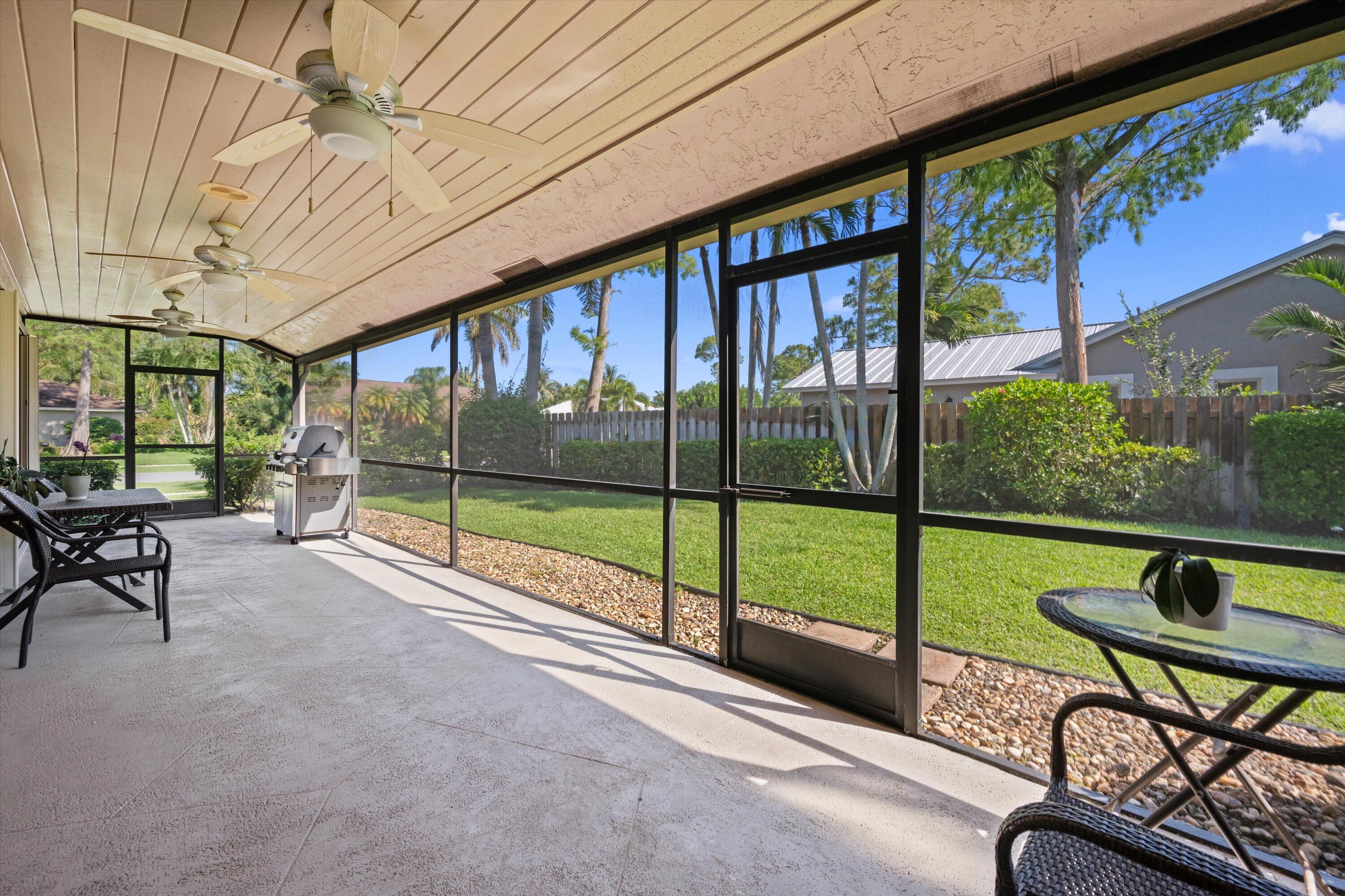 SUGAR POND MANOR OF WELLINGTON - Residential