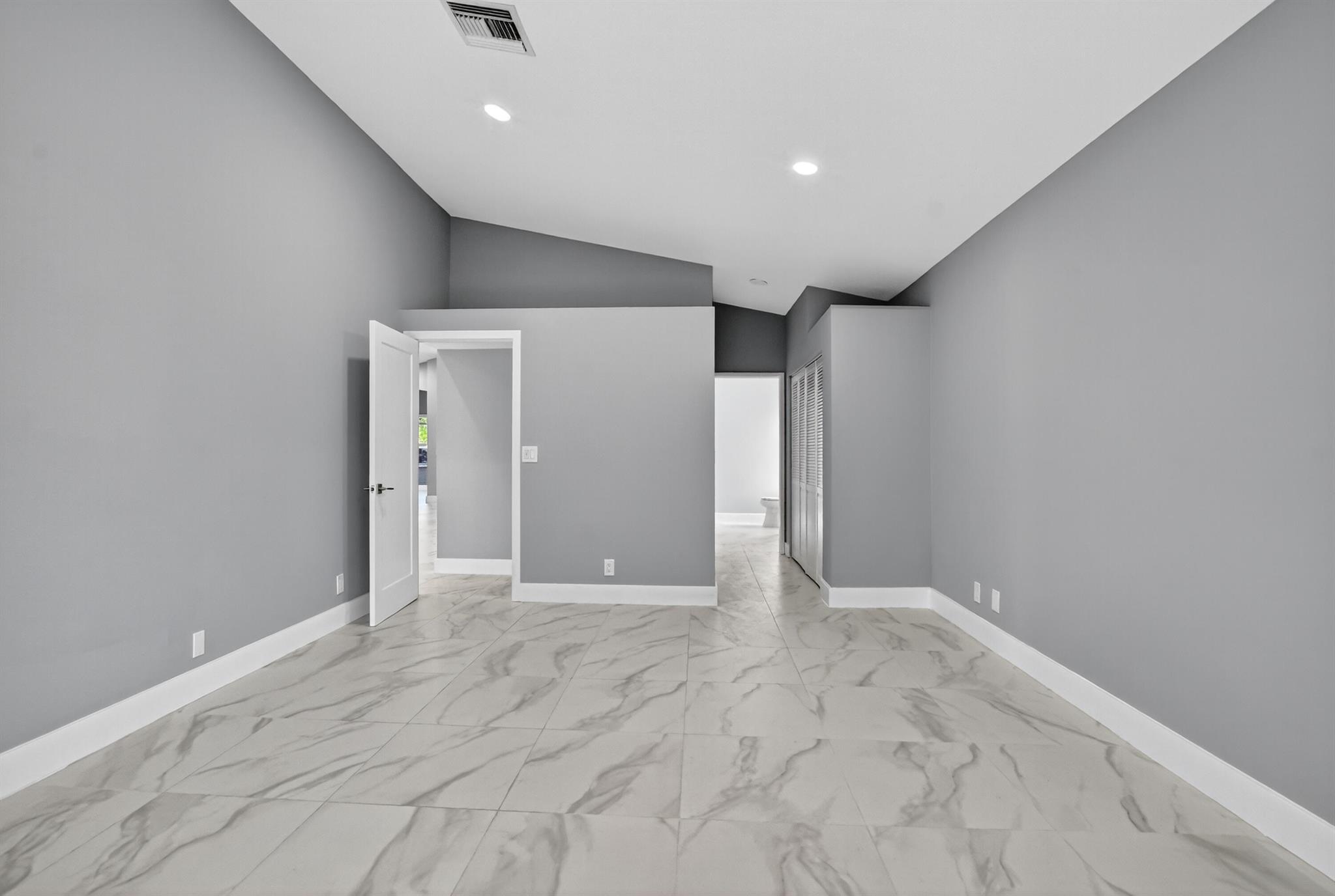 PIPERS GLEN A-3 - Residential