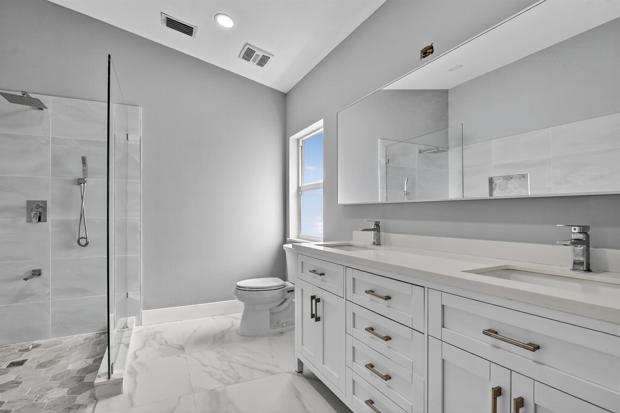 PIPERS GLEN A-3 - Residential