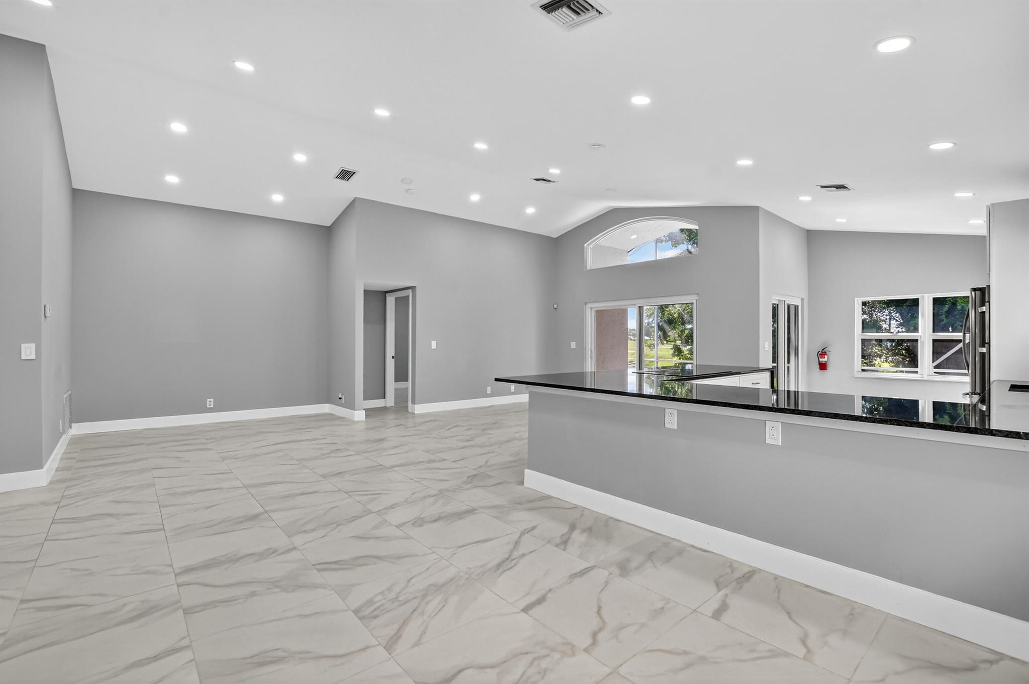 PIPERS GLEN A-3 - Residential