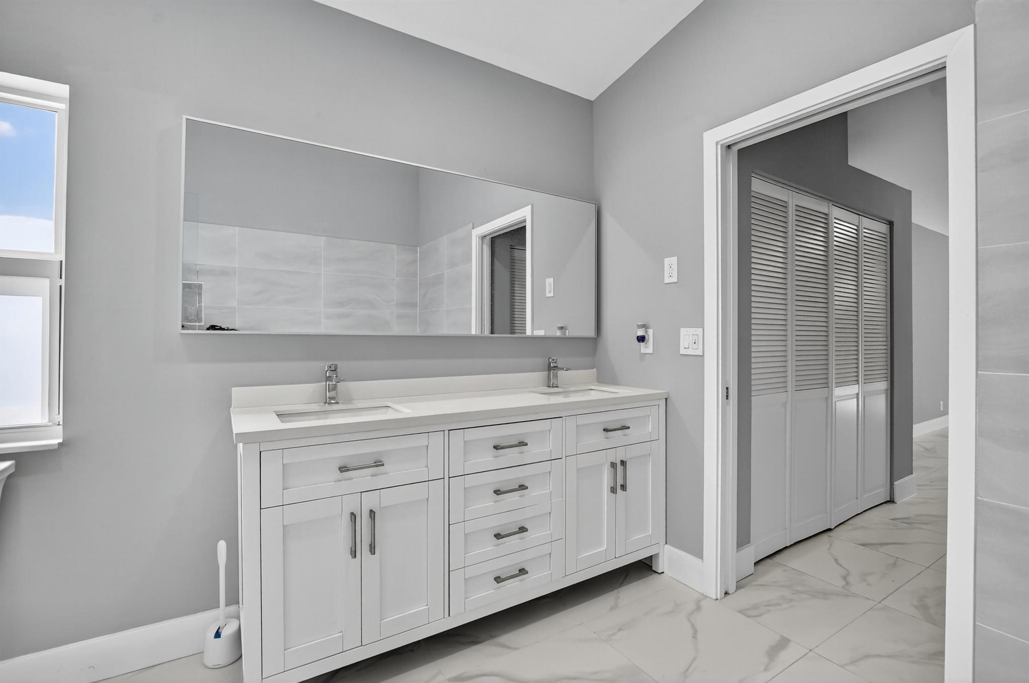 PIPERS GLEN A-3 - Residential