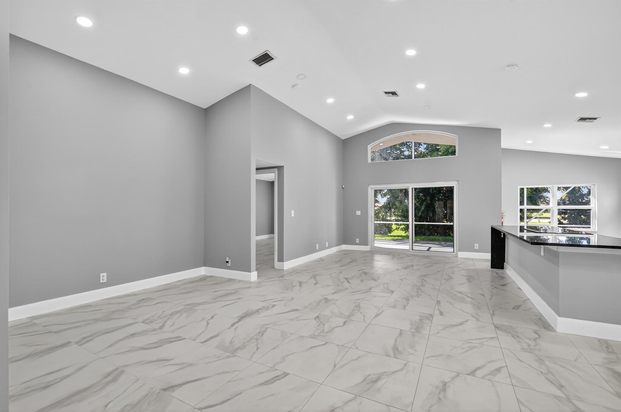 PIPERS GLEN A-3 - Residential