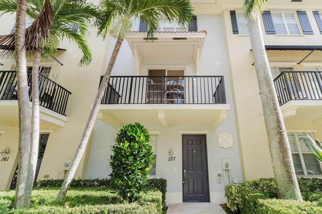 Photo of 157 Cat Rock Lane, Jupiter, FL 33458 (MLS # R11004500)