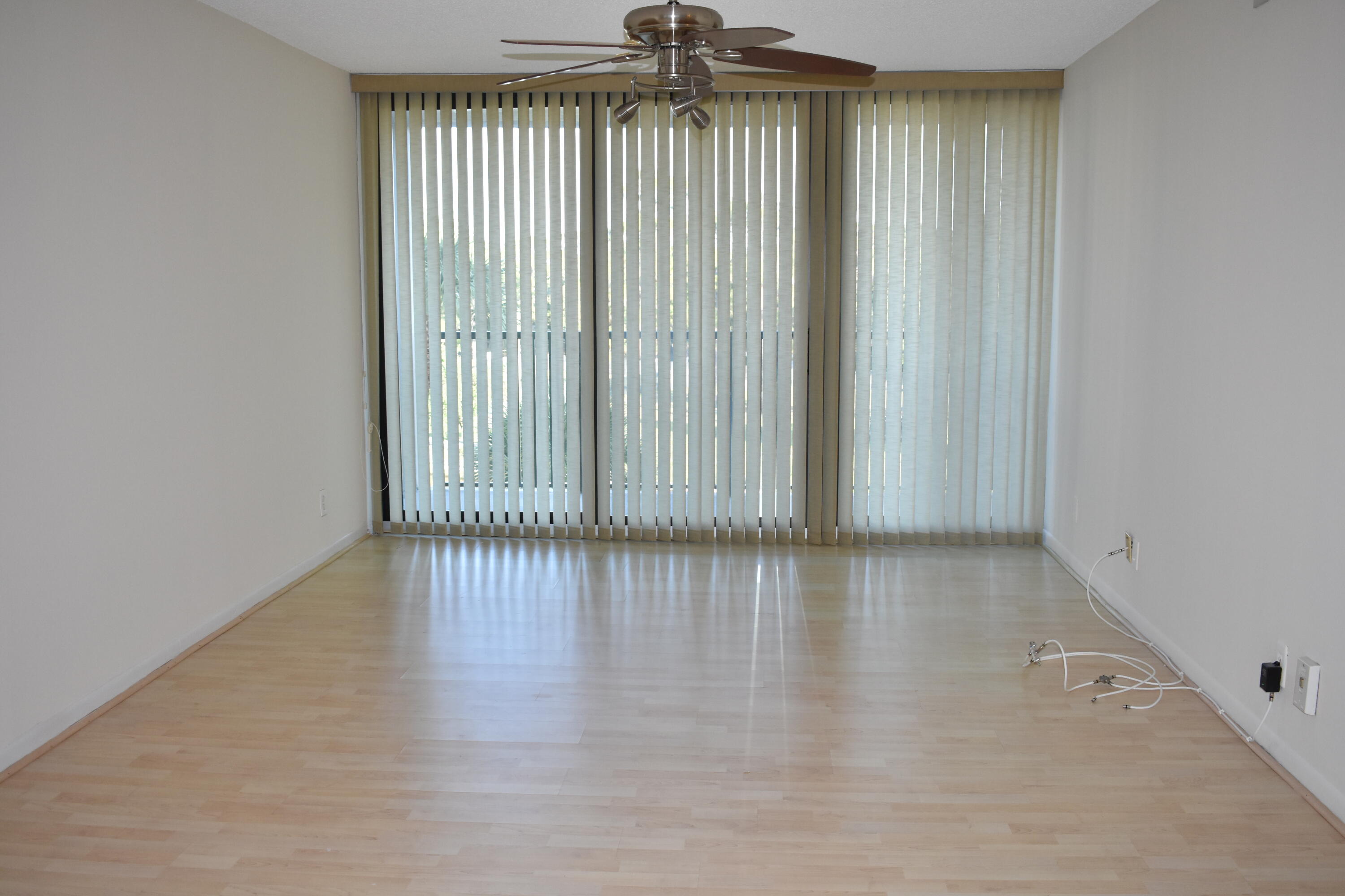 1350 River Reach Drive 401
