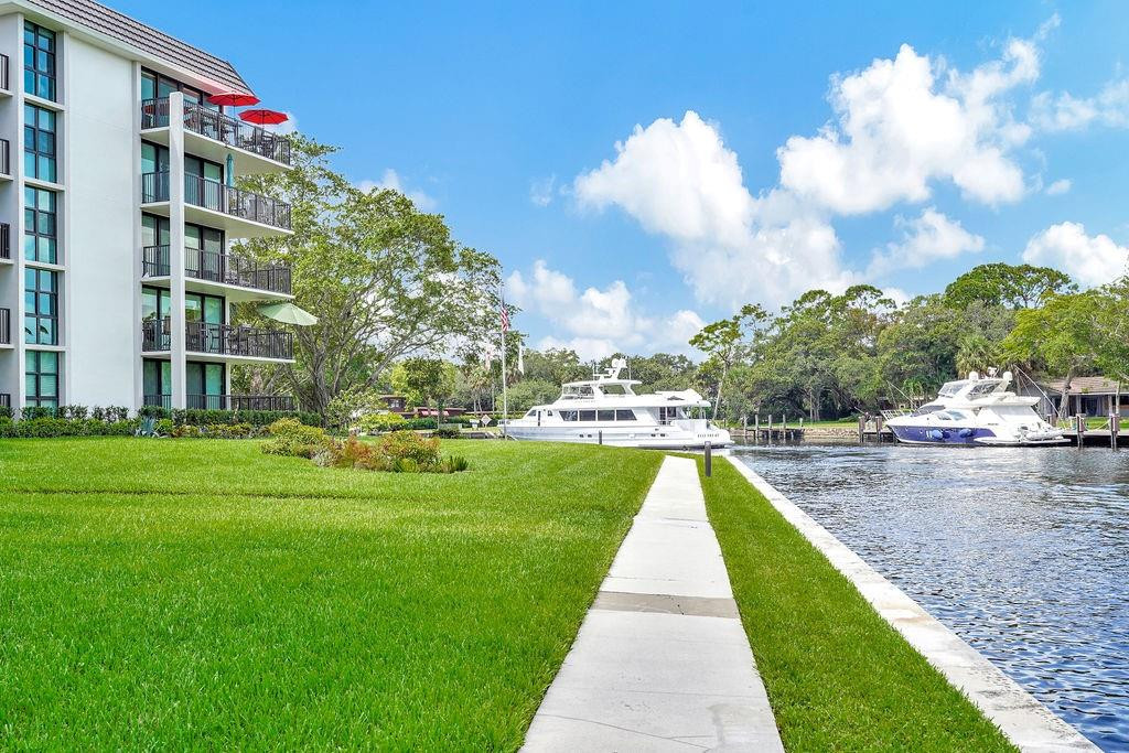 RIVER REACH - Residential