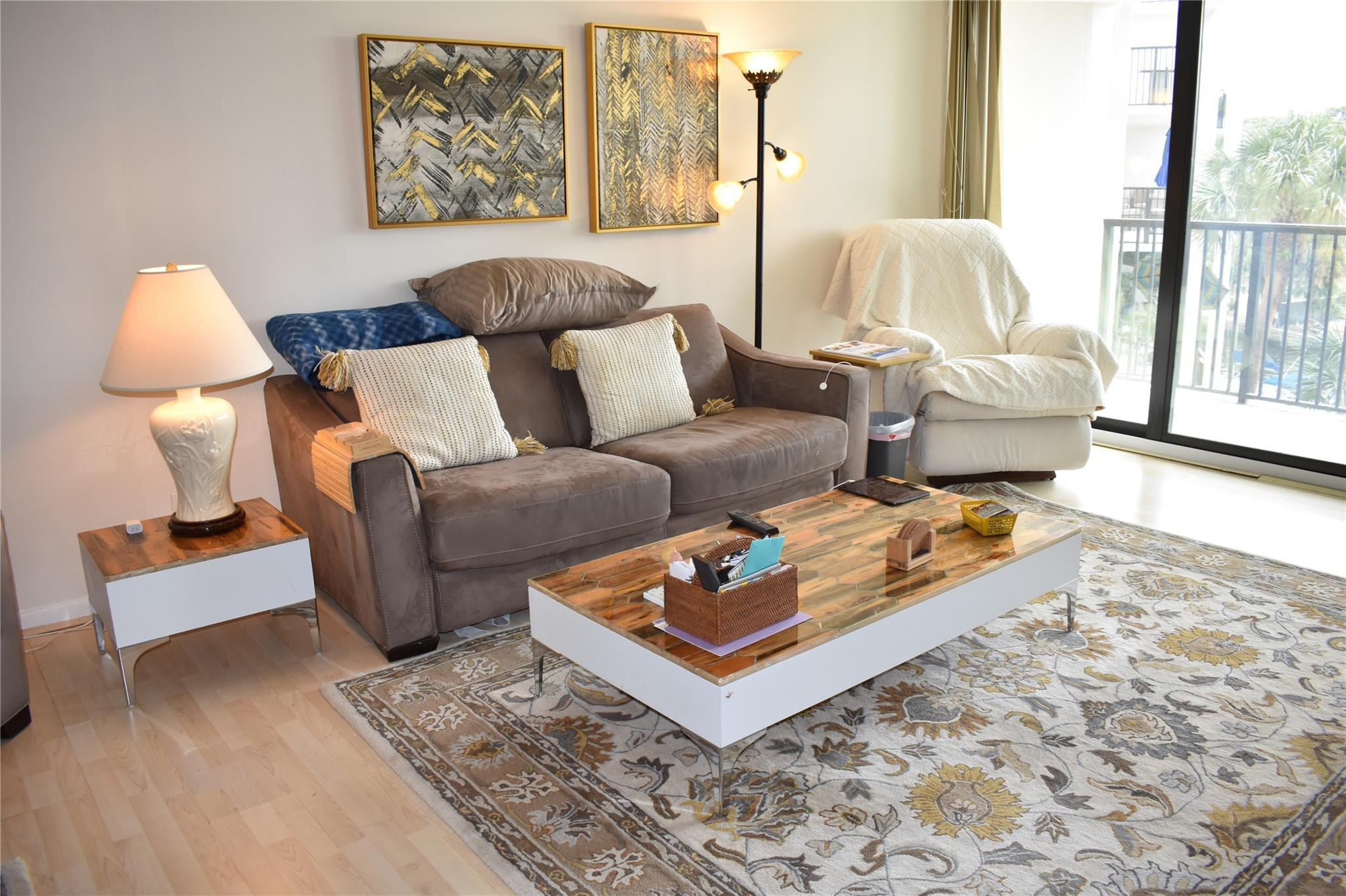 RIVER REACH - Residential