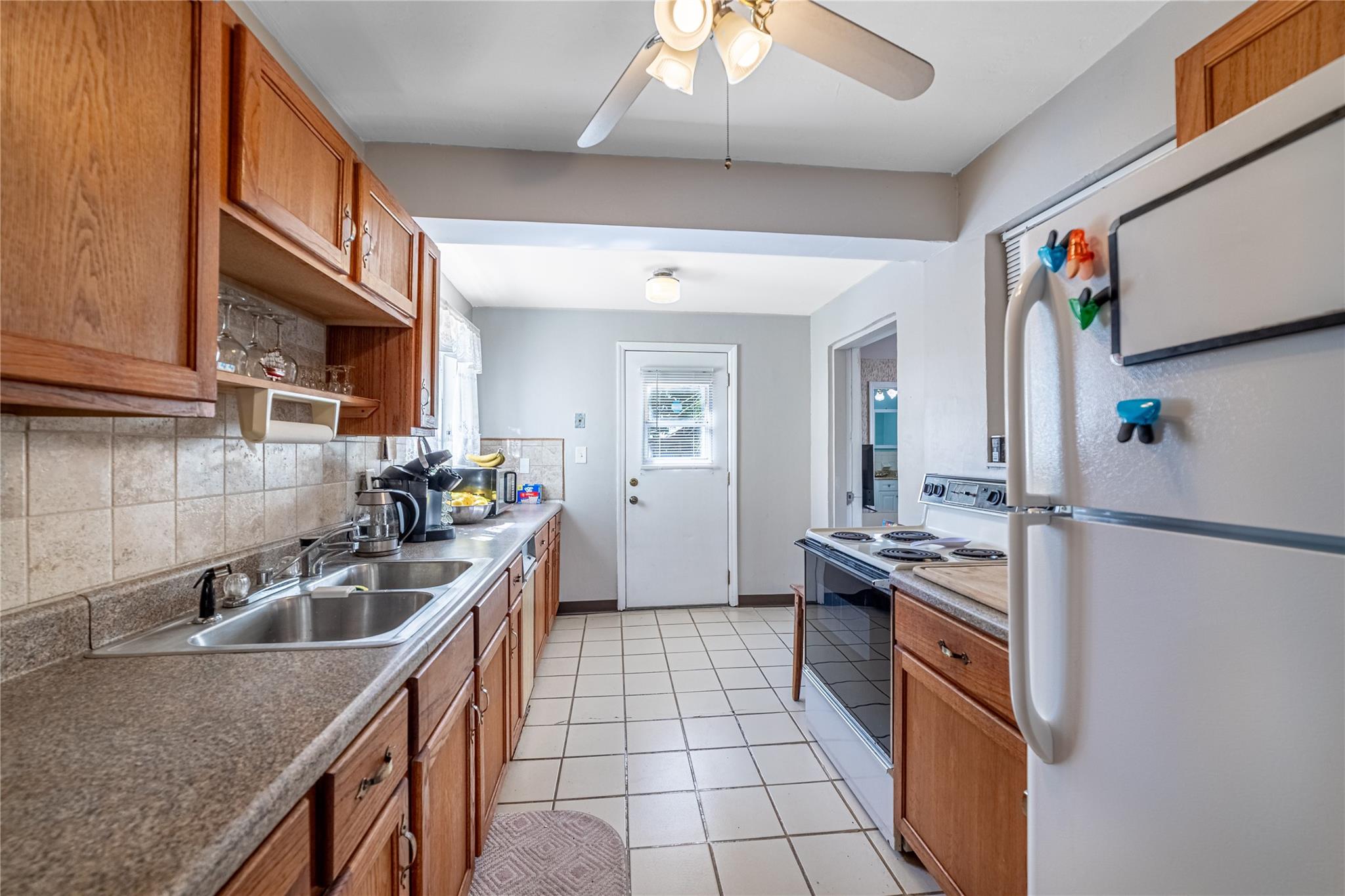 1540 NE 48th Ct