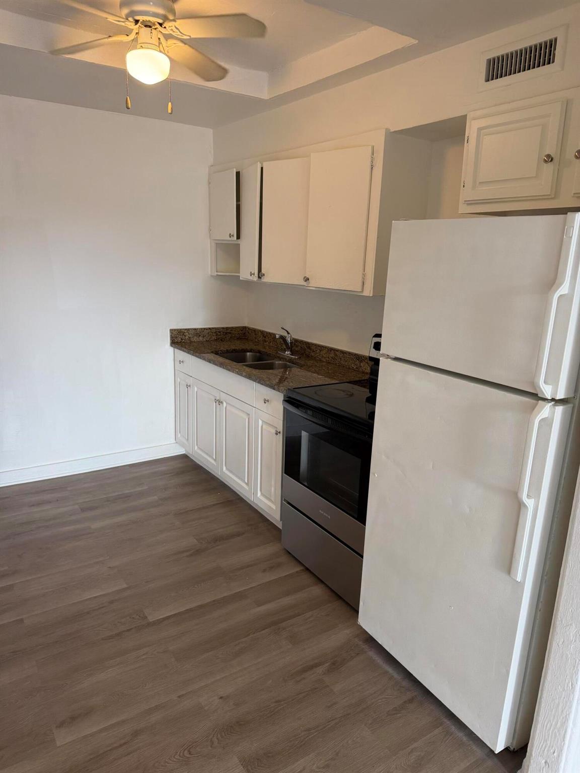 ATLANTIC PARK GARDENS PRI - Residential Lease