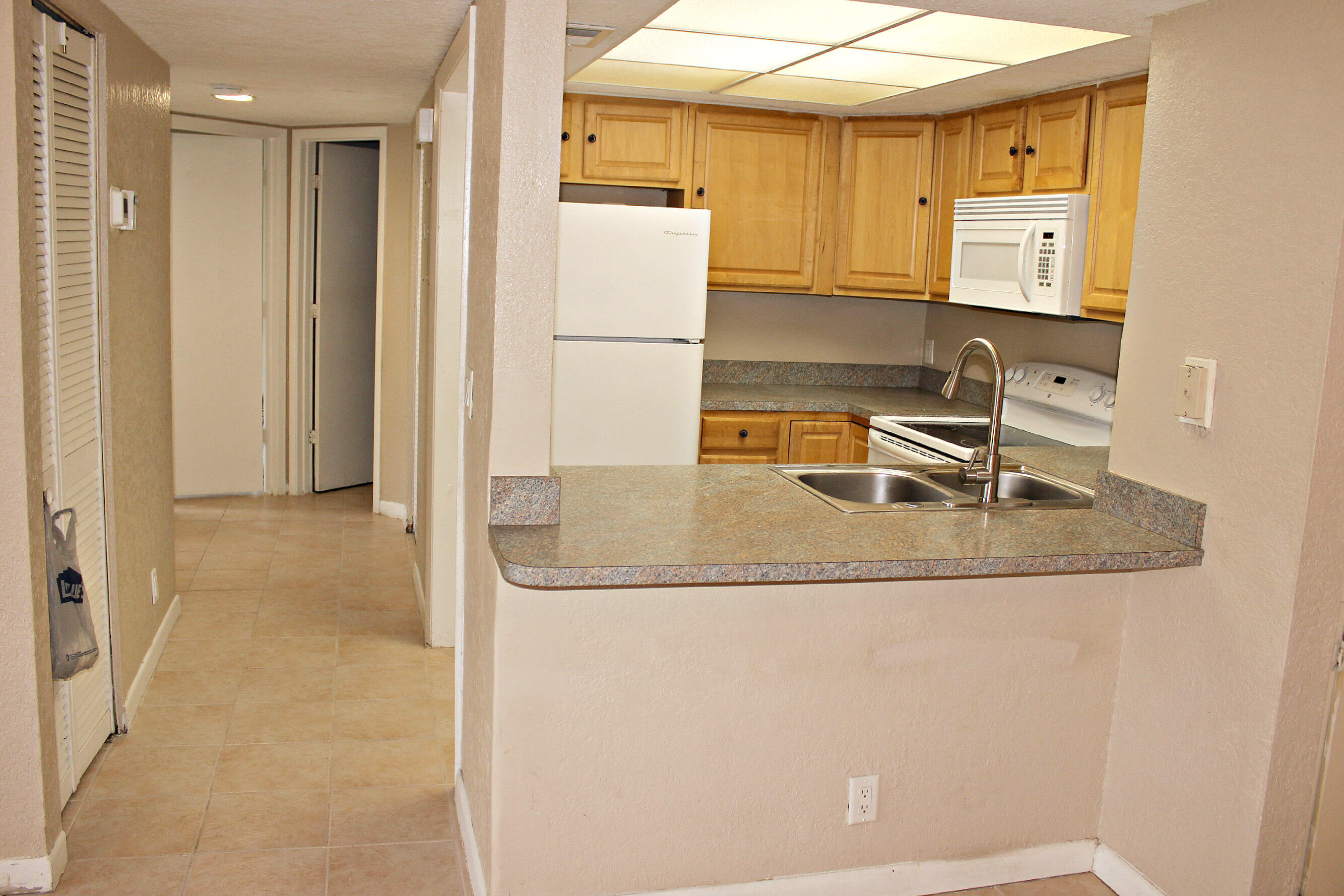 1500 SE Royal Green Circle 102
