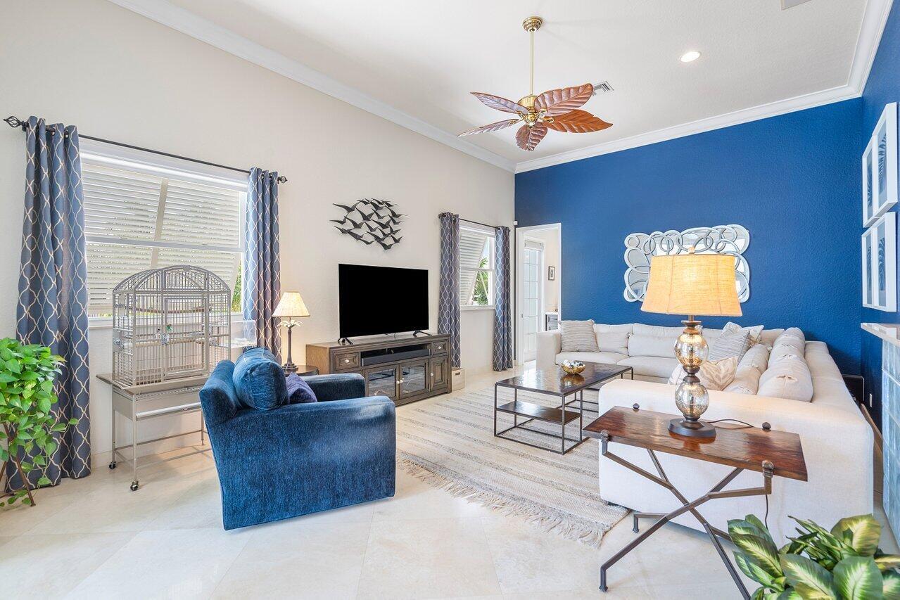 BOCA HARBOUR 4TH SEC - Residential