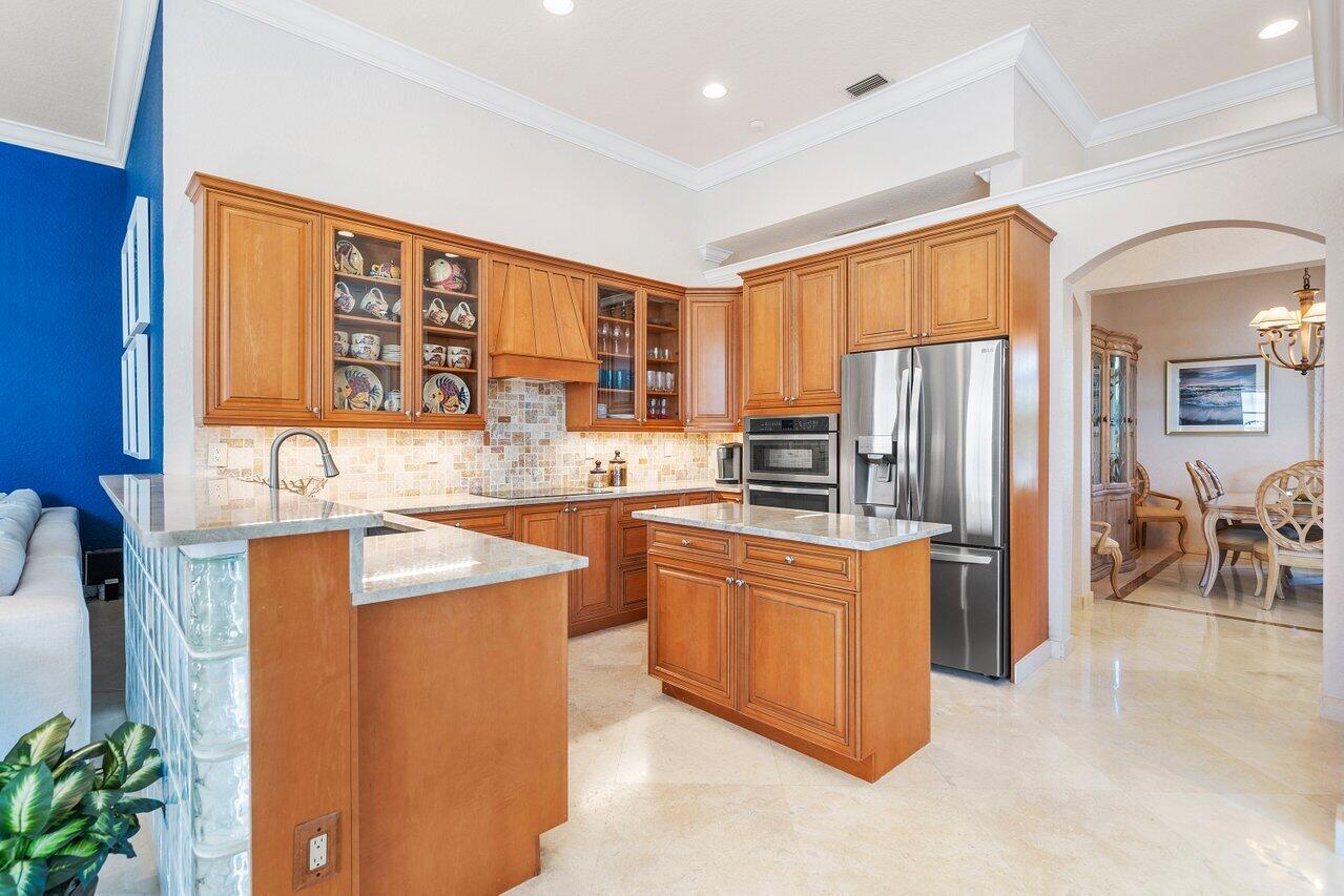 BOCA HARBOUR 4TH SEC - Residential