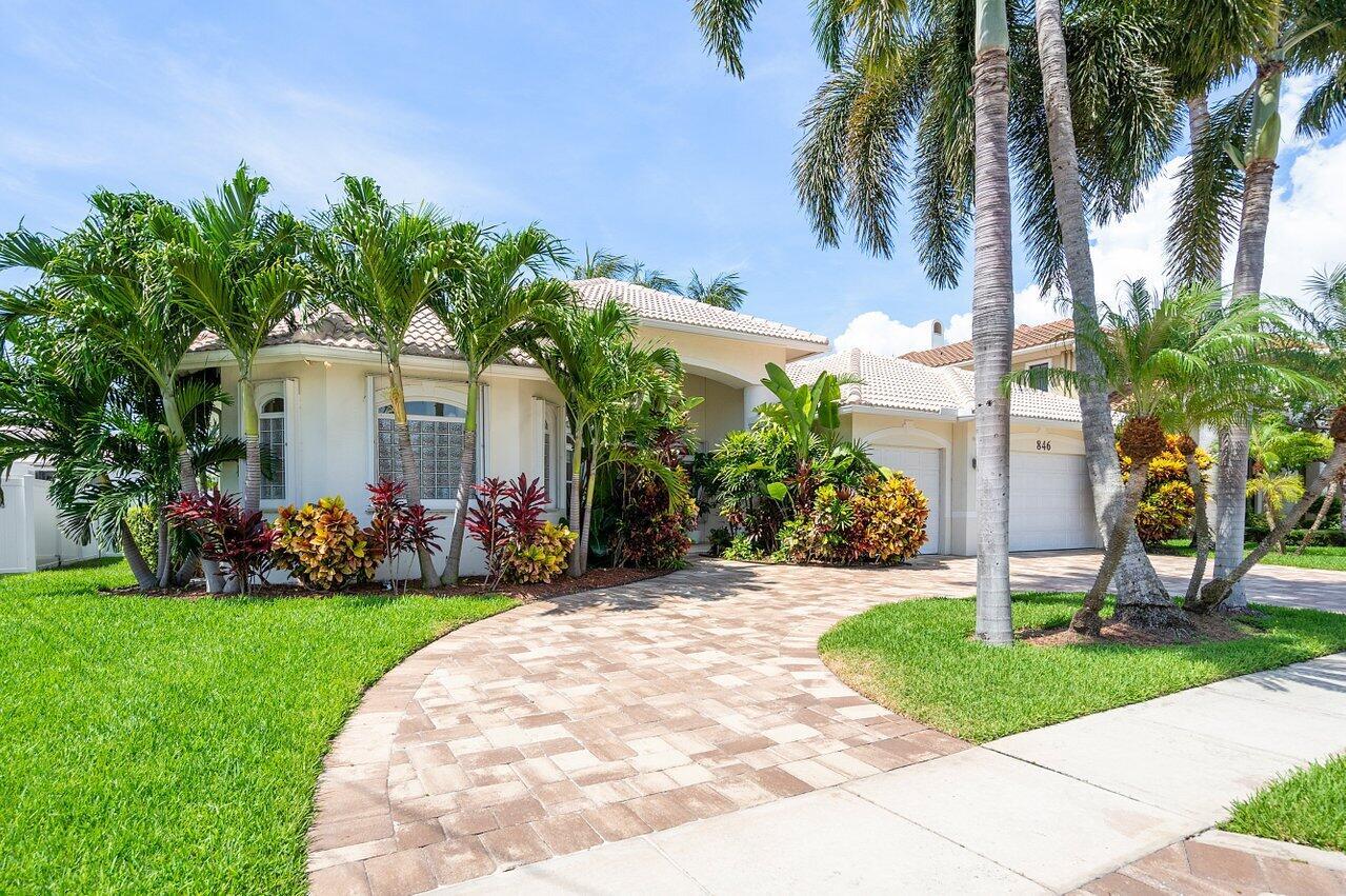 BOCA HARBOUR 4TH SEC - Residential