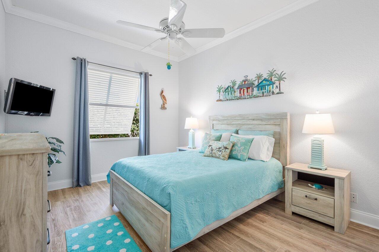 BOCA HARBOUR 4TH SEC - Residential