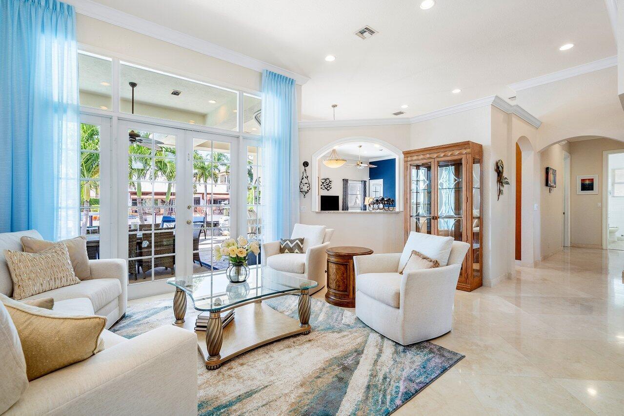 BOCA HARBOUR 4TH SEC - Residential