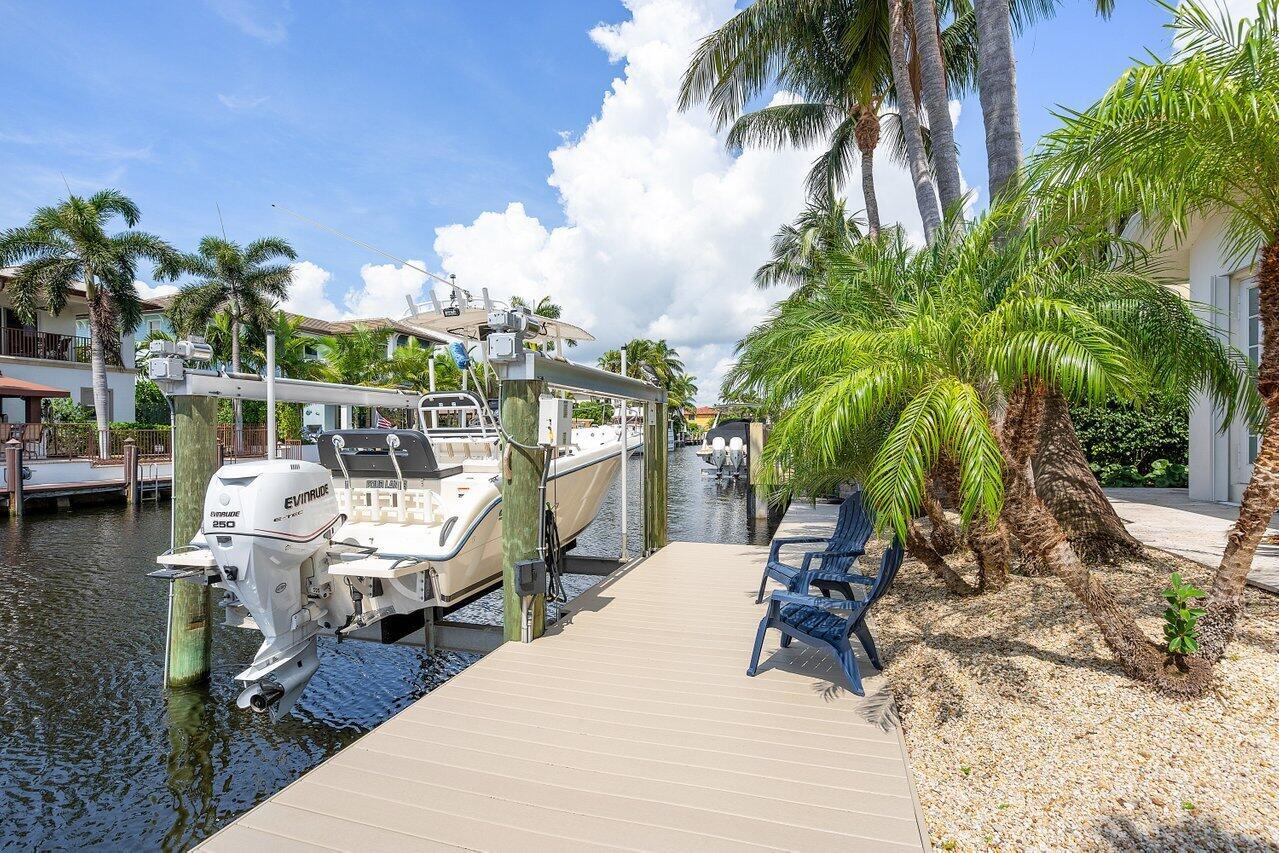 BOCA HARBOUR 4TH SEC - Residential