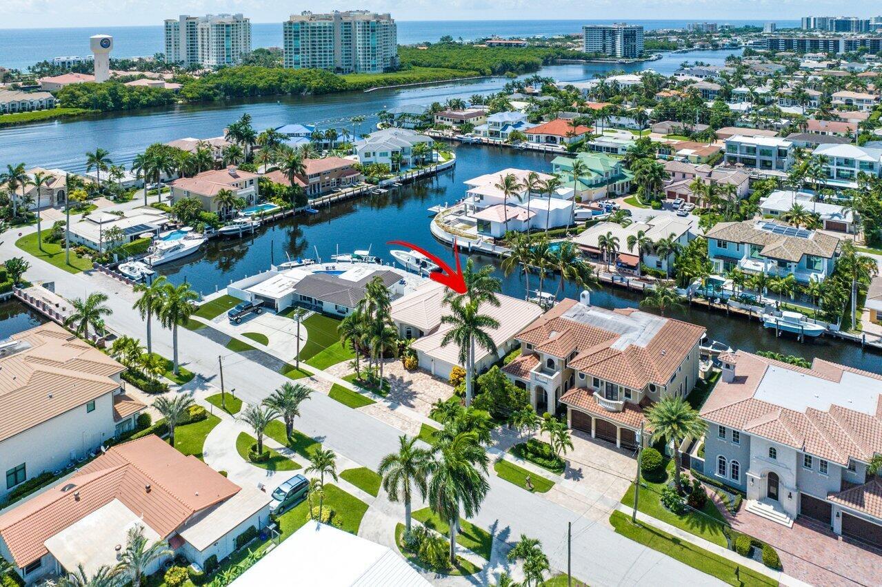 BOCA HARBOUR 4TH SEC - Residential