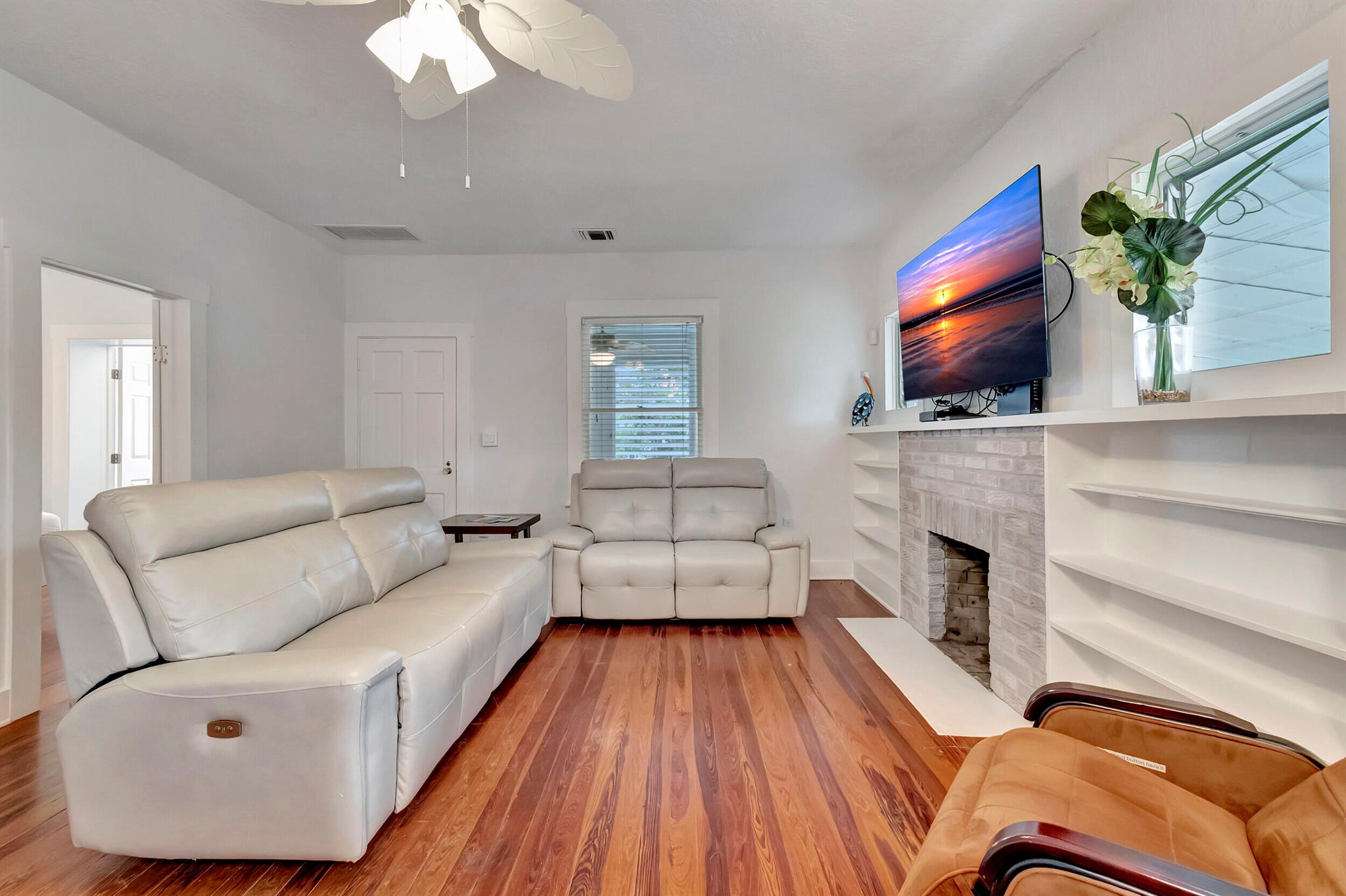 LINNS - Residential Lease