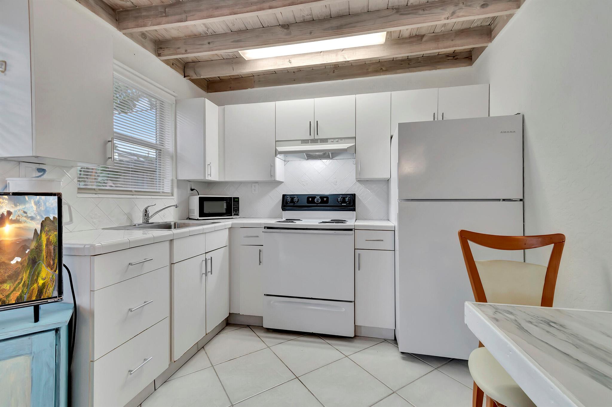 LINNS - Residential Lease