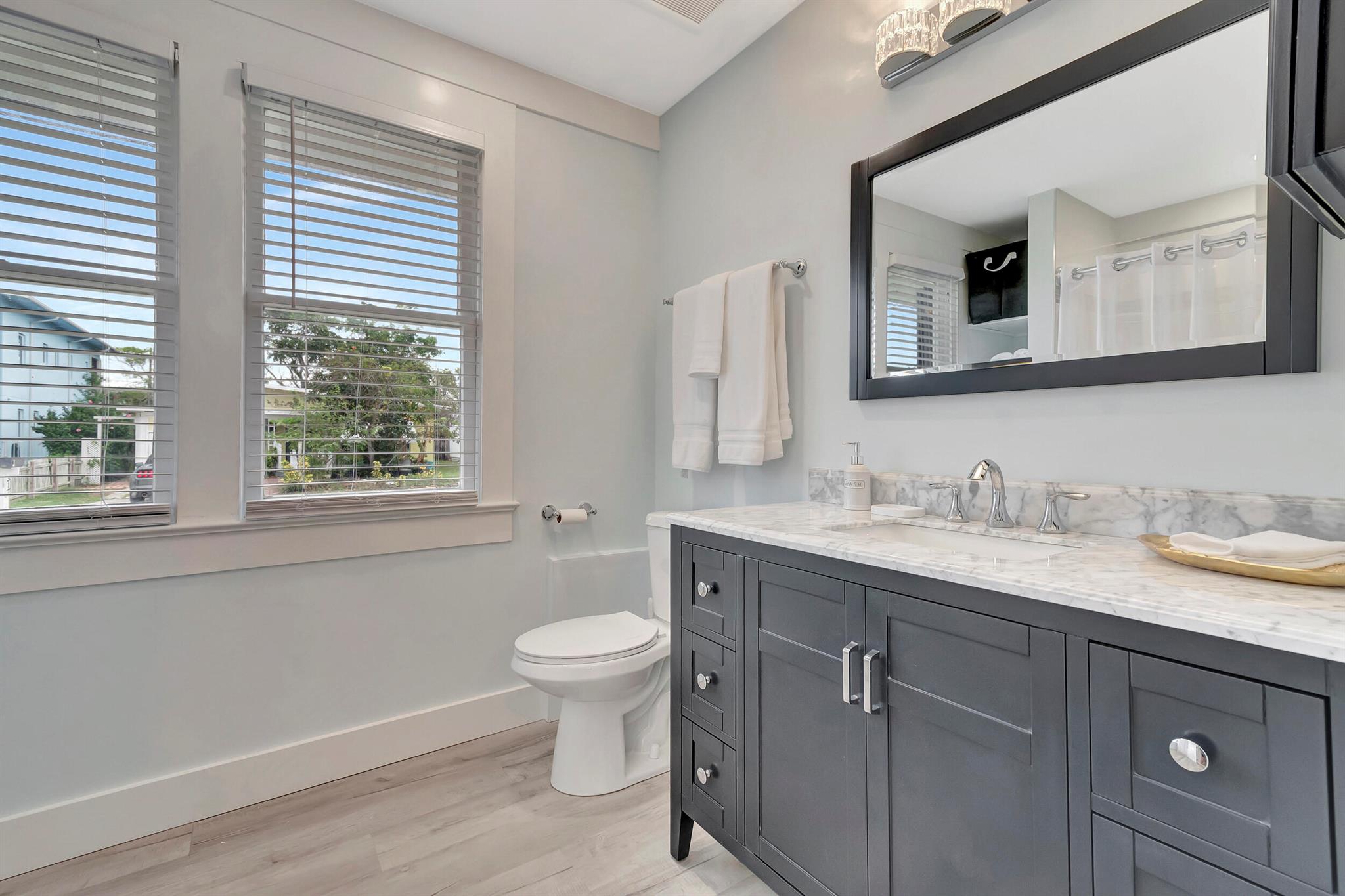 LINNS - Residential Lease