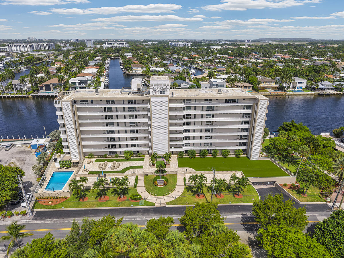 201 N Riverside Drive 802