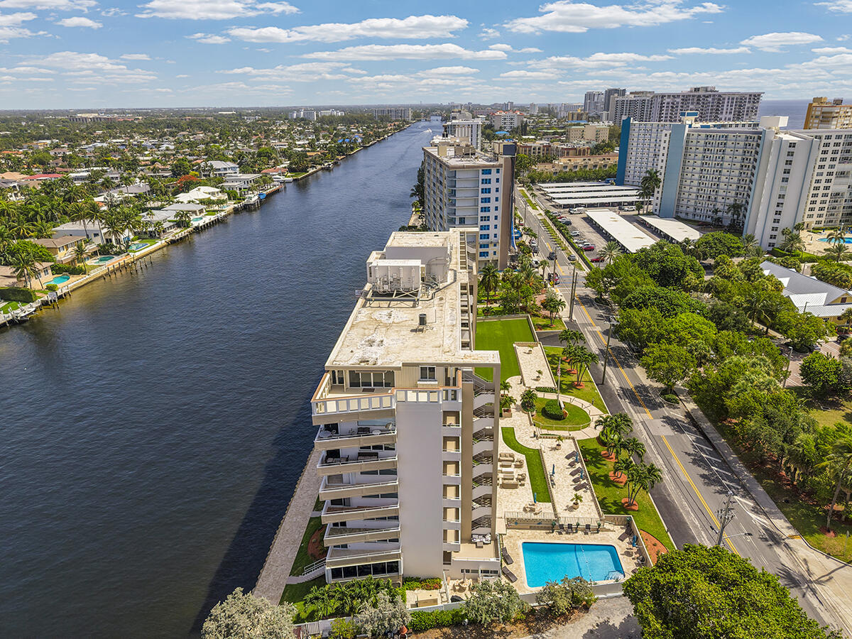 201 N Riverside Drive 802