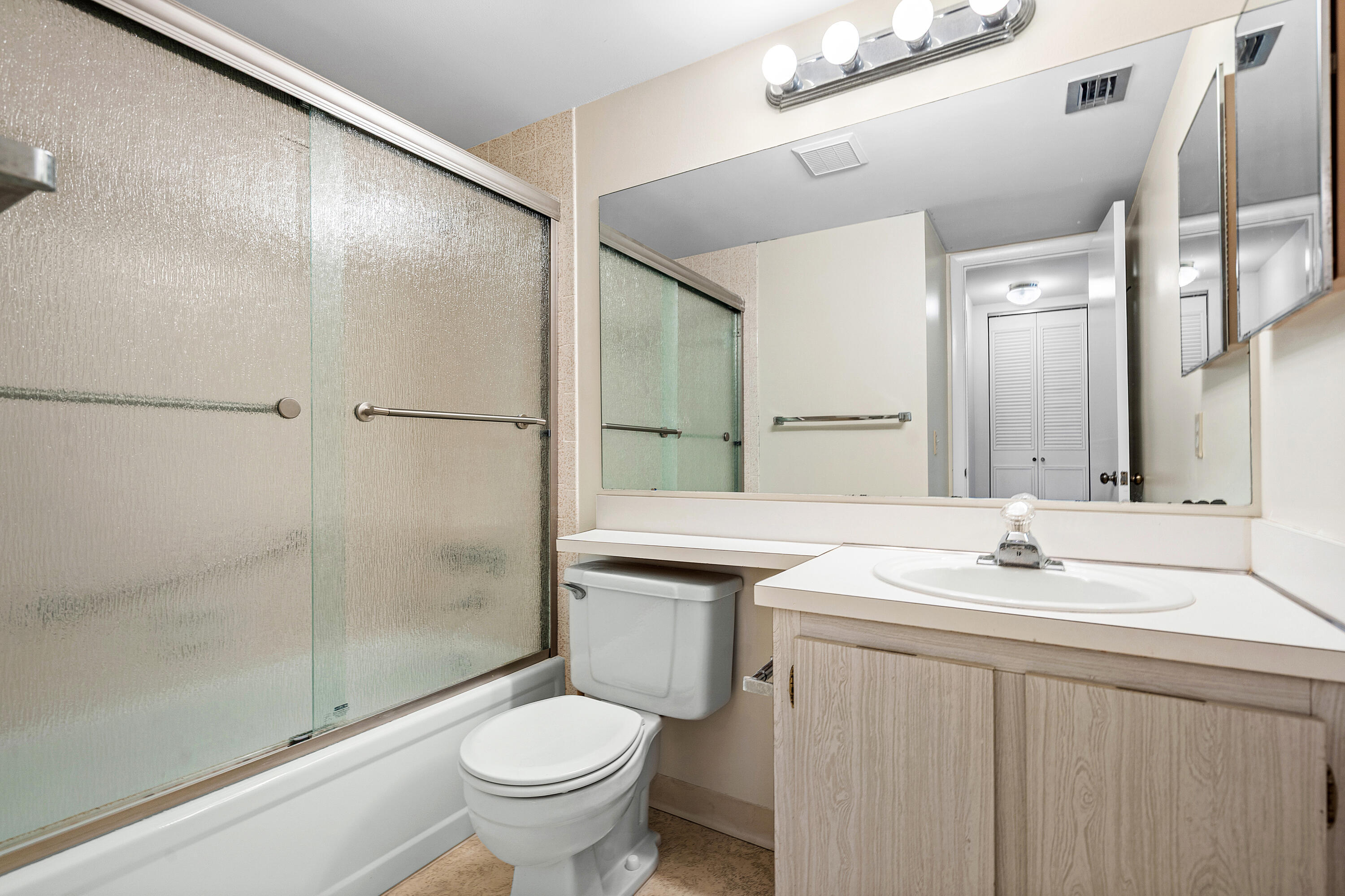 PINE RIDGE SOUTH IV CONDO - Residential