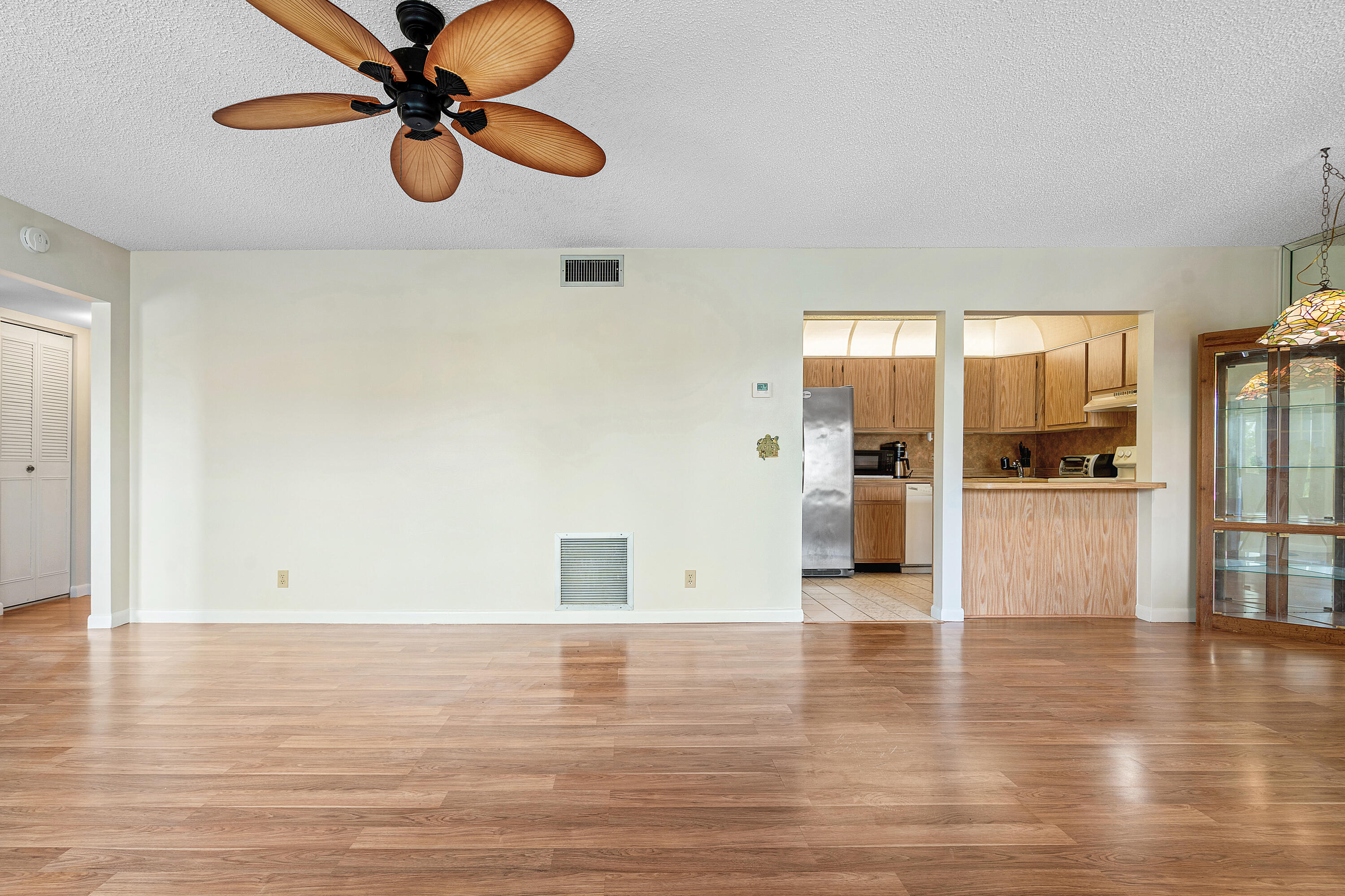 PINE RIDGE SOUTH IV CONDO - Residential