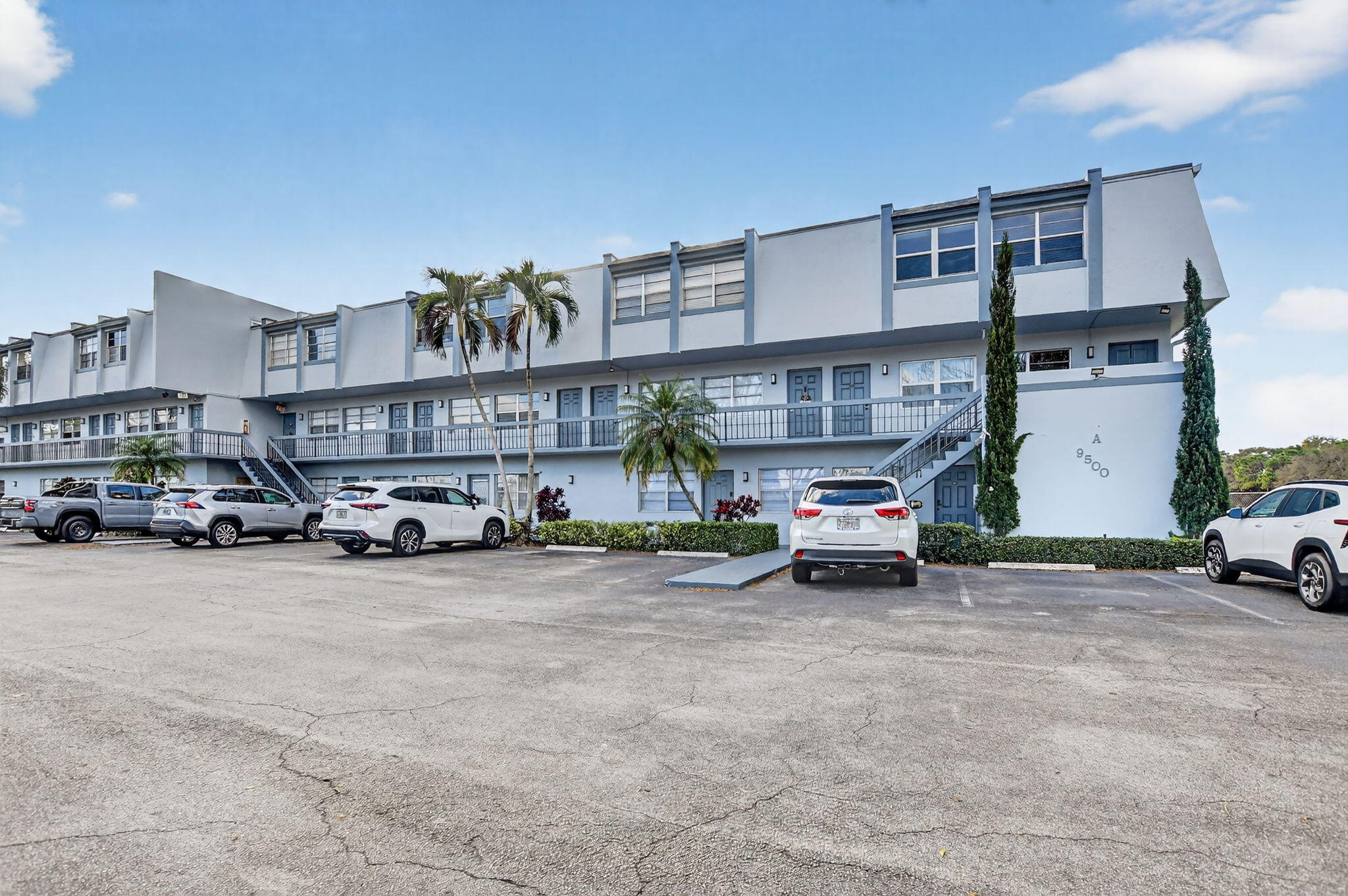 VILLAGE GREEN OF BOCA RATON CONDO - Residential