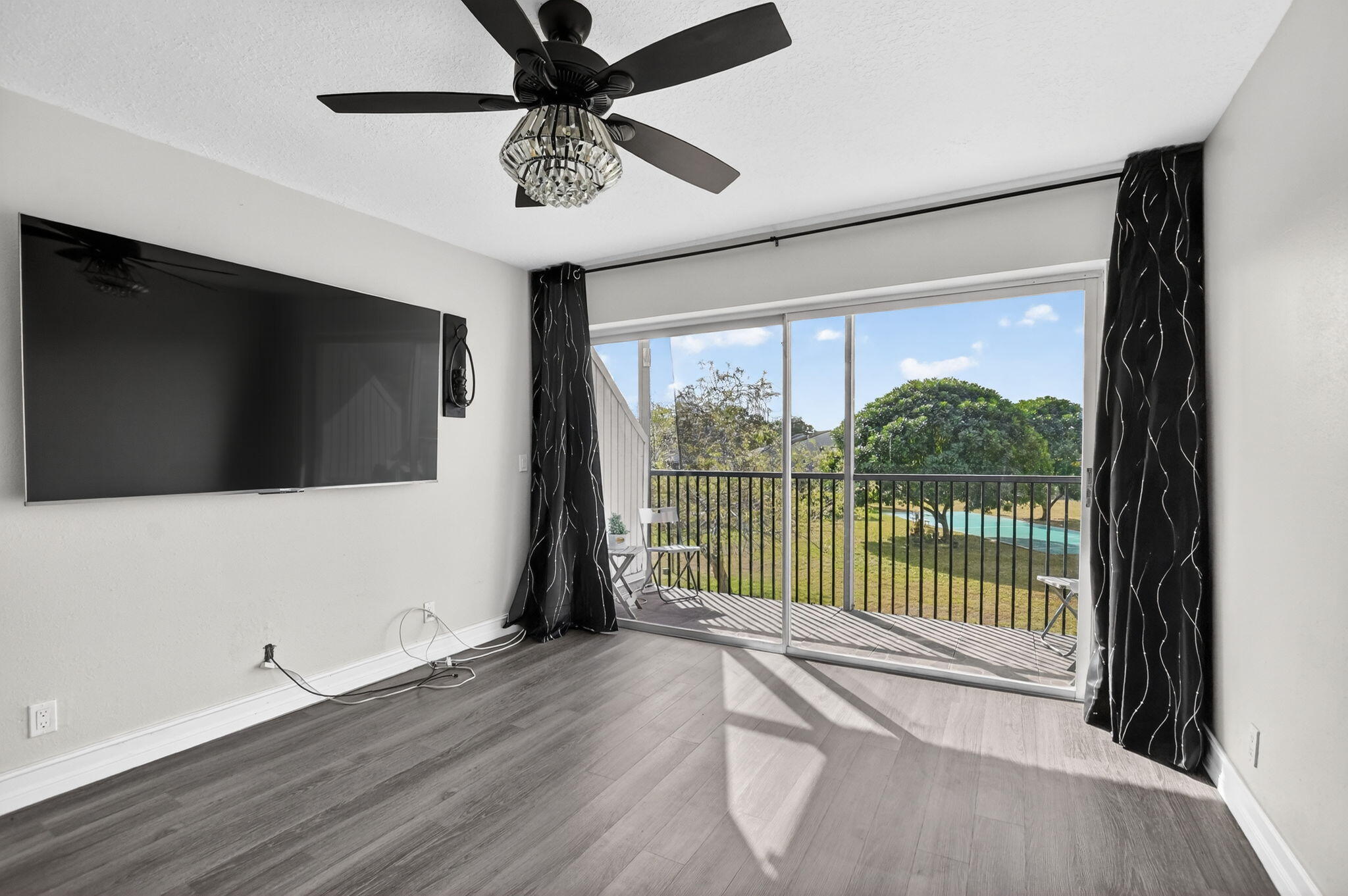 VILLAGE GREEN OF BOCA RATON CONDO - Residential