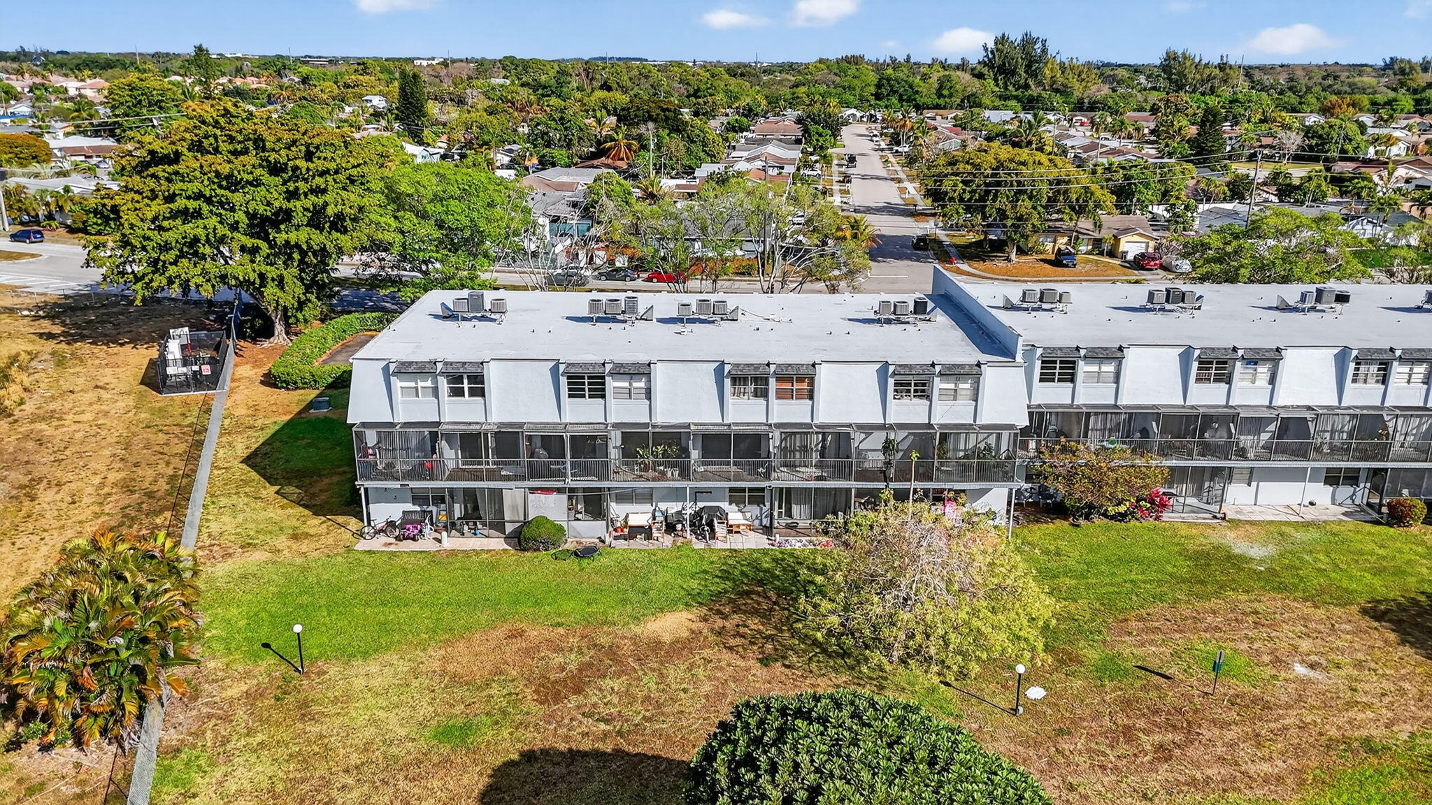 VILLAGE GREEN OF BOCA RATON CONDO - Residential