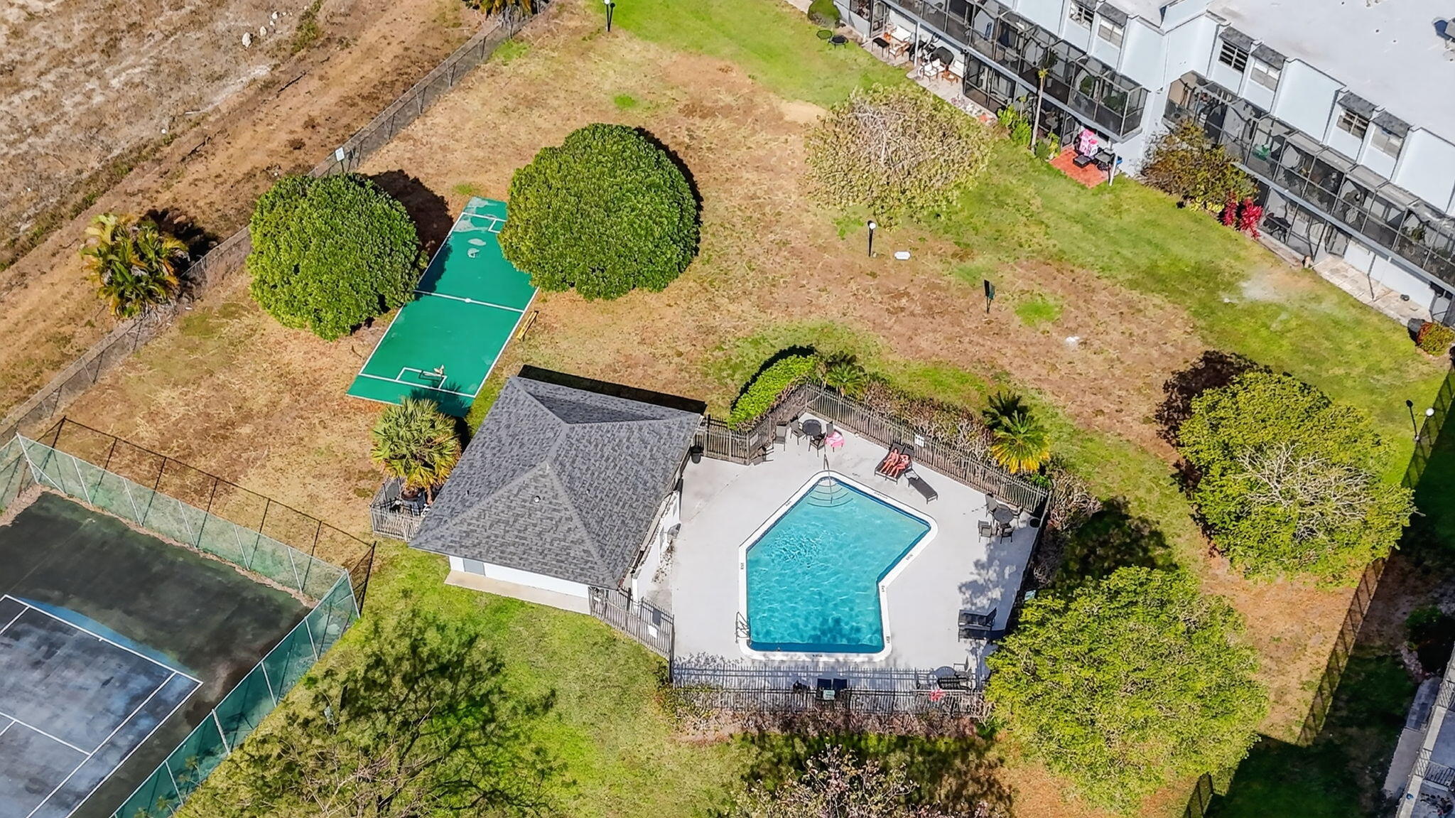 VILLAGE GREEN OF BOCA RATON CONDO - Residential