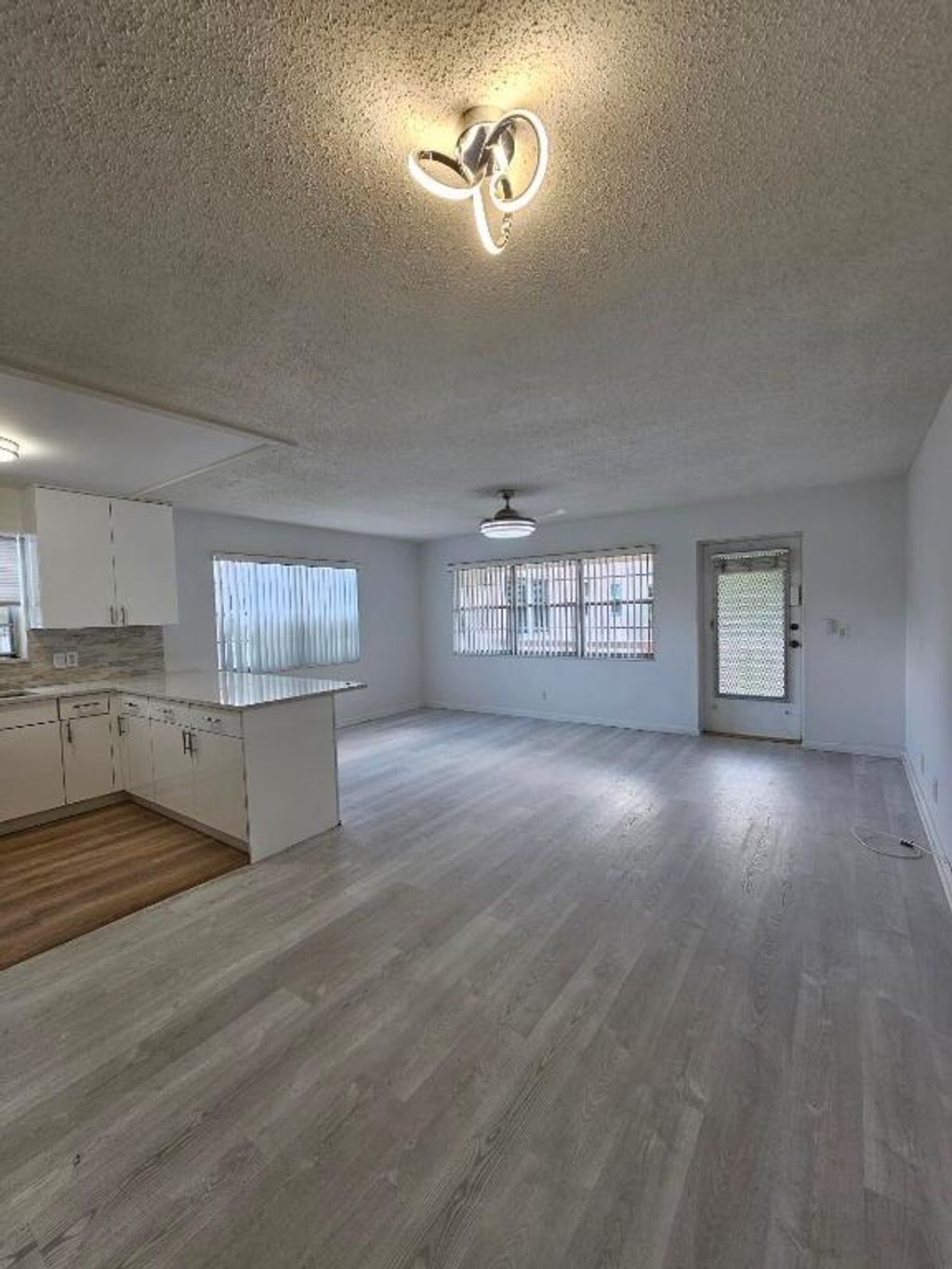 Photo of 105 Windsor E #105, West Palm Beach, FL 33417 (MLS # R11154189)