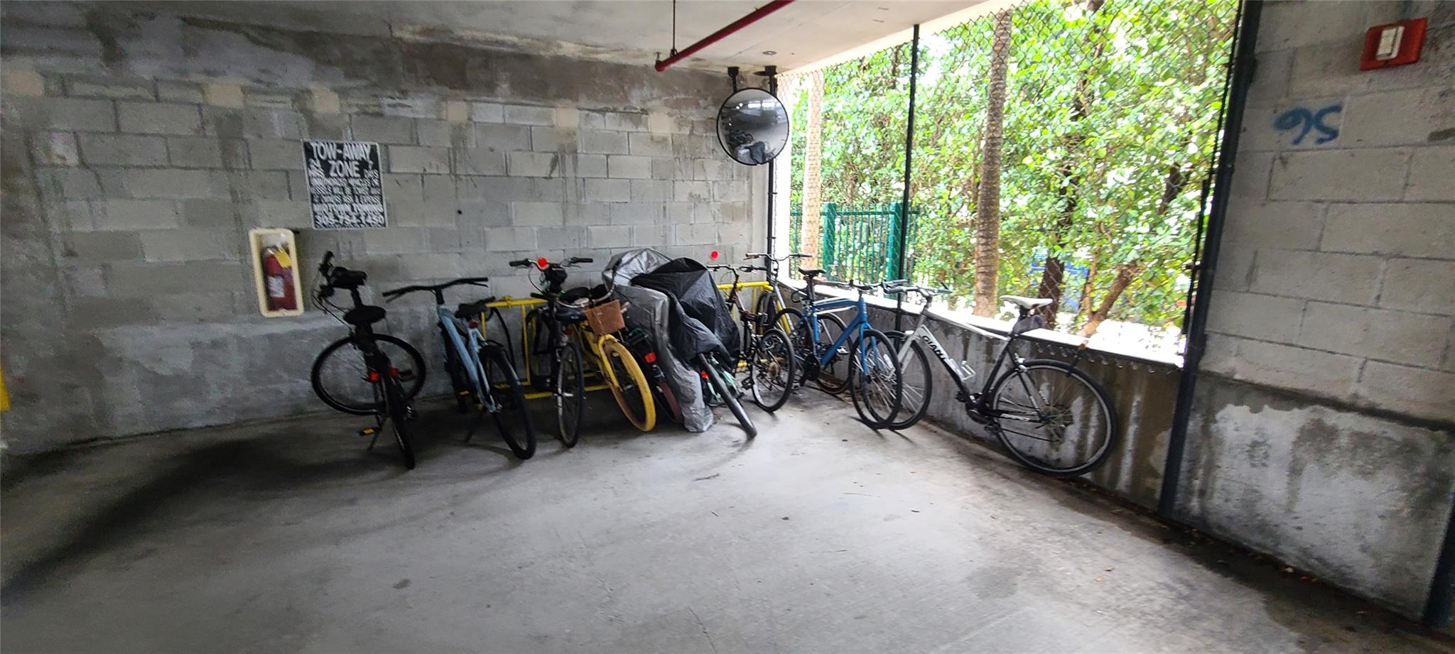 ELOQUENCE ON THE BAY - Residential Lease