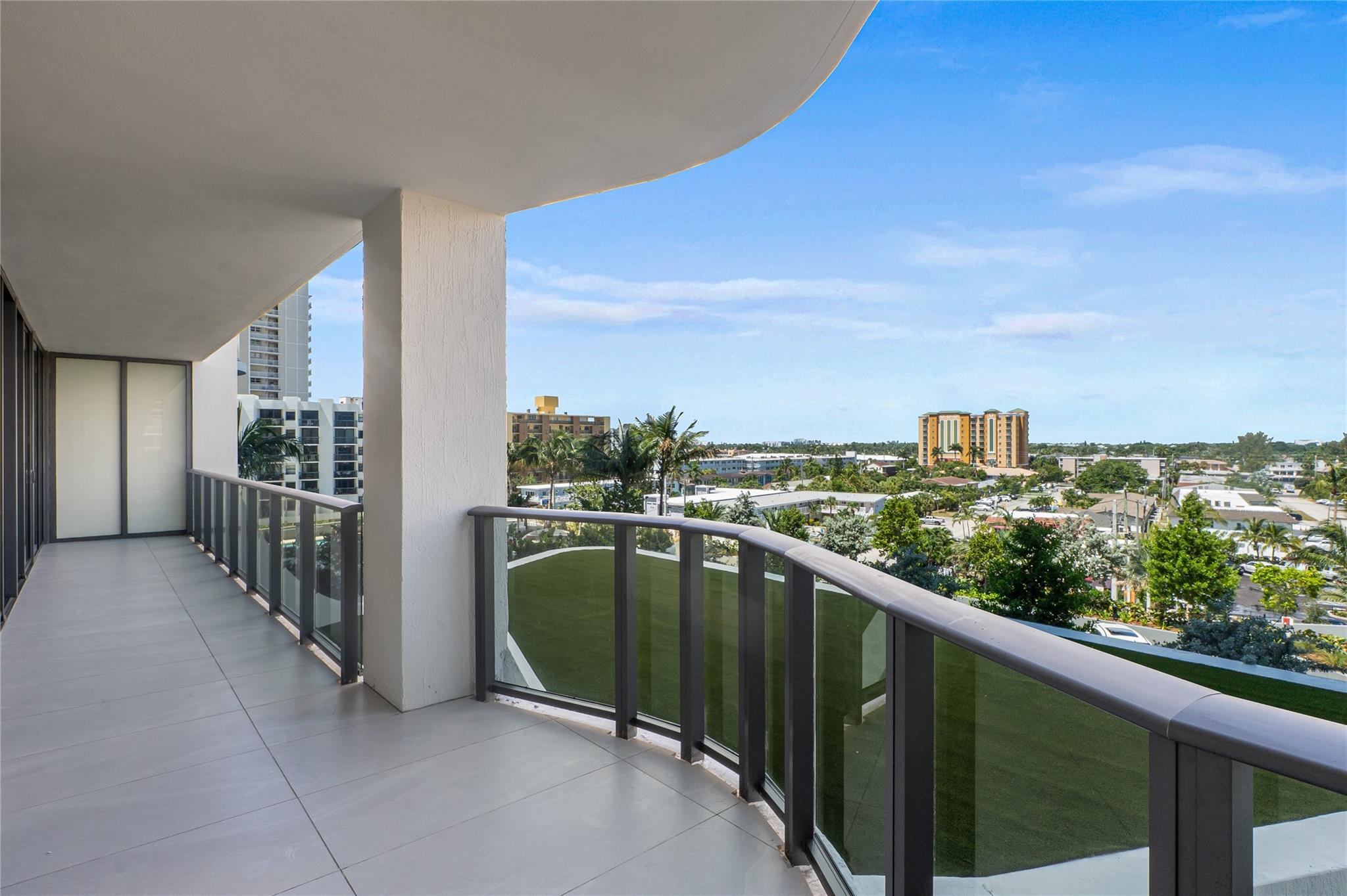 900 N Ocean Blvd. 504
