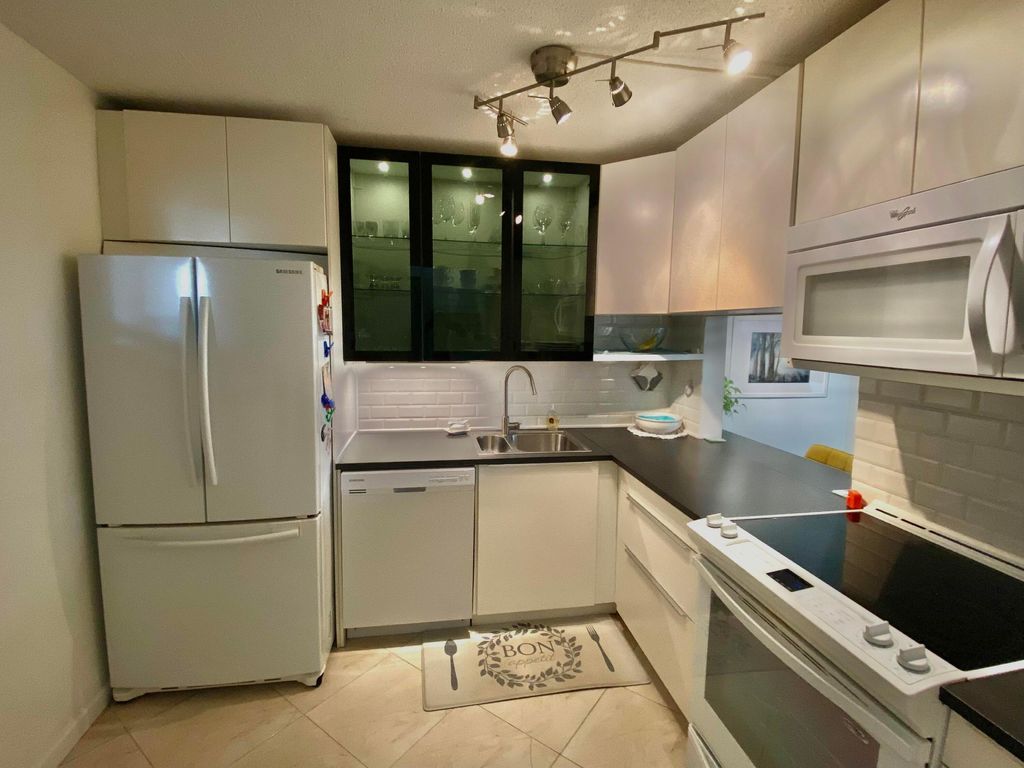 Photo of 2616 N Garden Drive #204, Lake Worth, FL 33461 (MLS # R11166487)