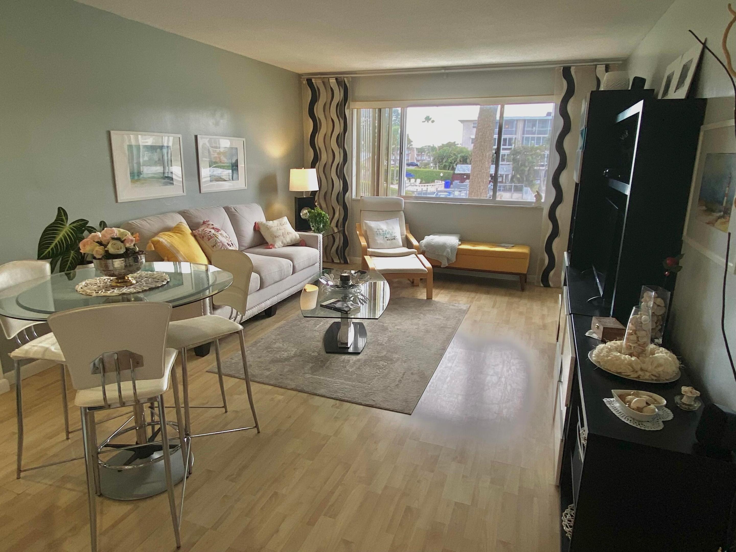 LAKE CLARKE GARDENS CONDO 9 - Residential