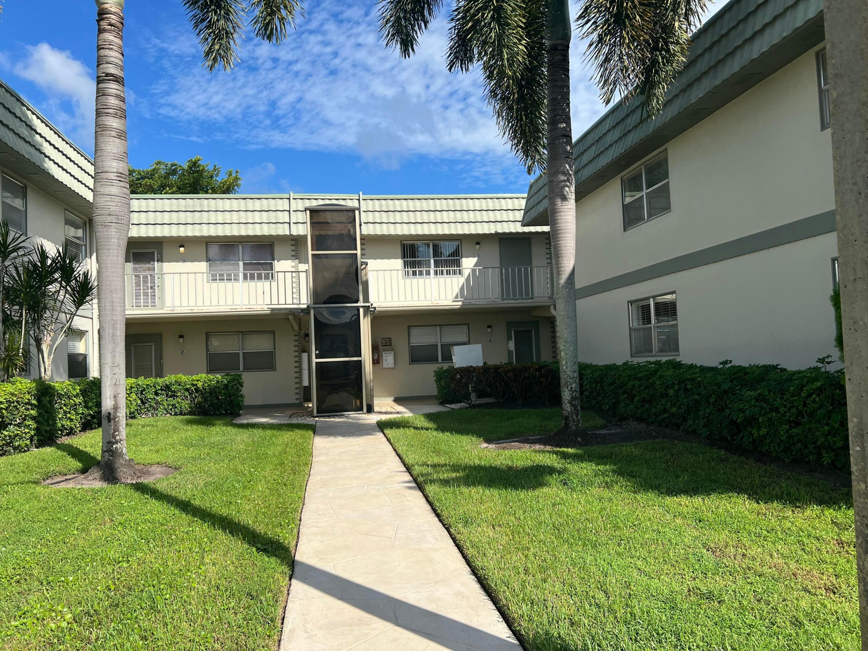 711 Monaco O Court