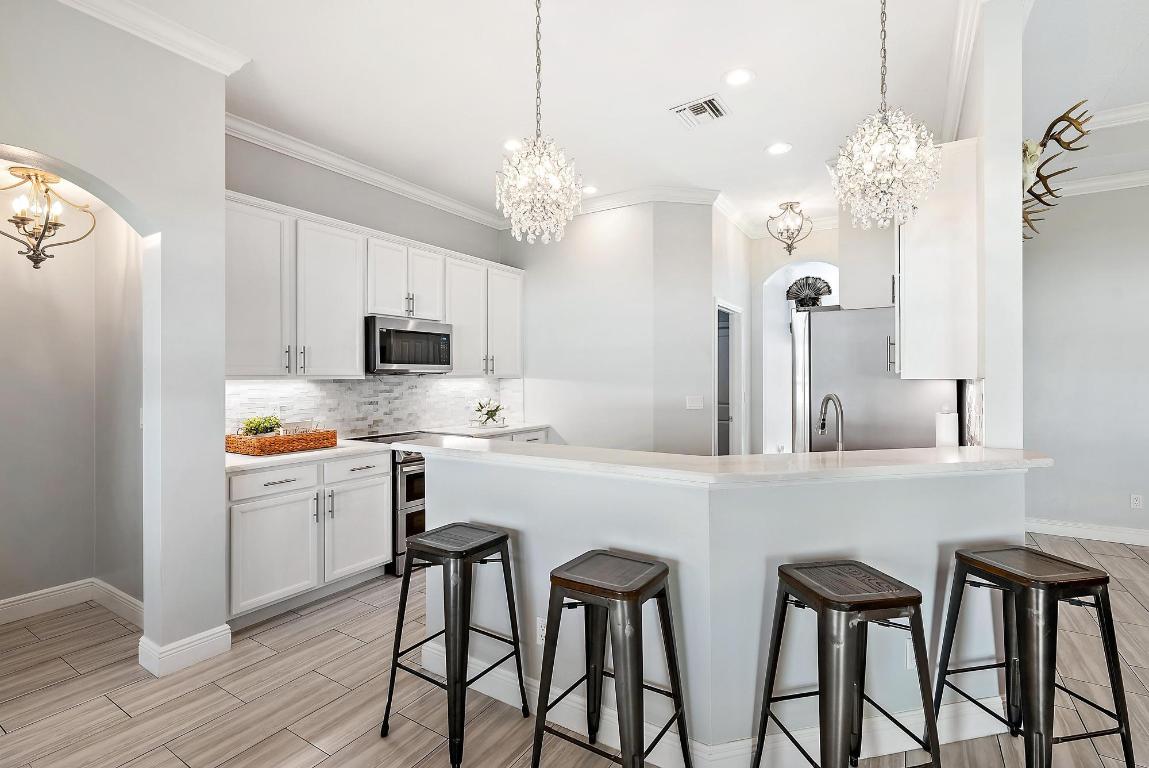 BRIDLEWOOD RANCHES - Residential