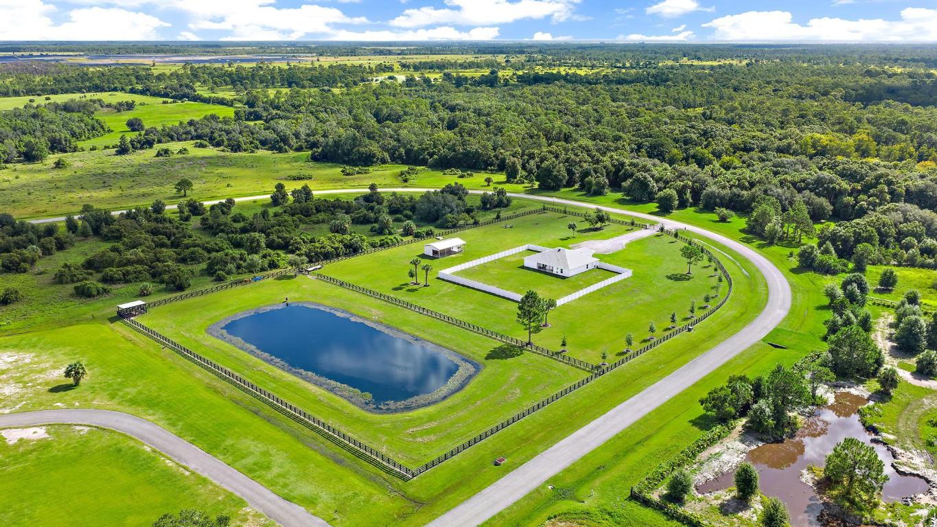 BRIDLEWOOD RANCHES - Residential