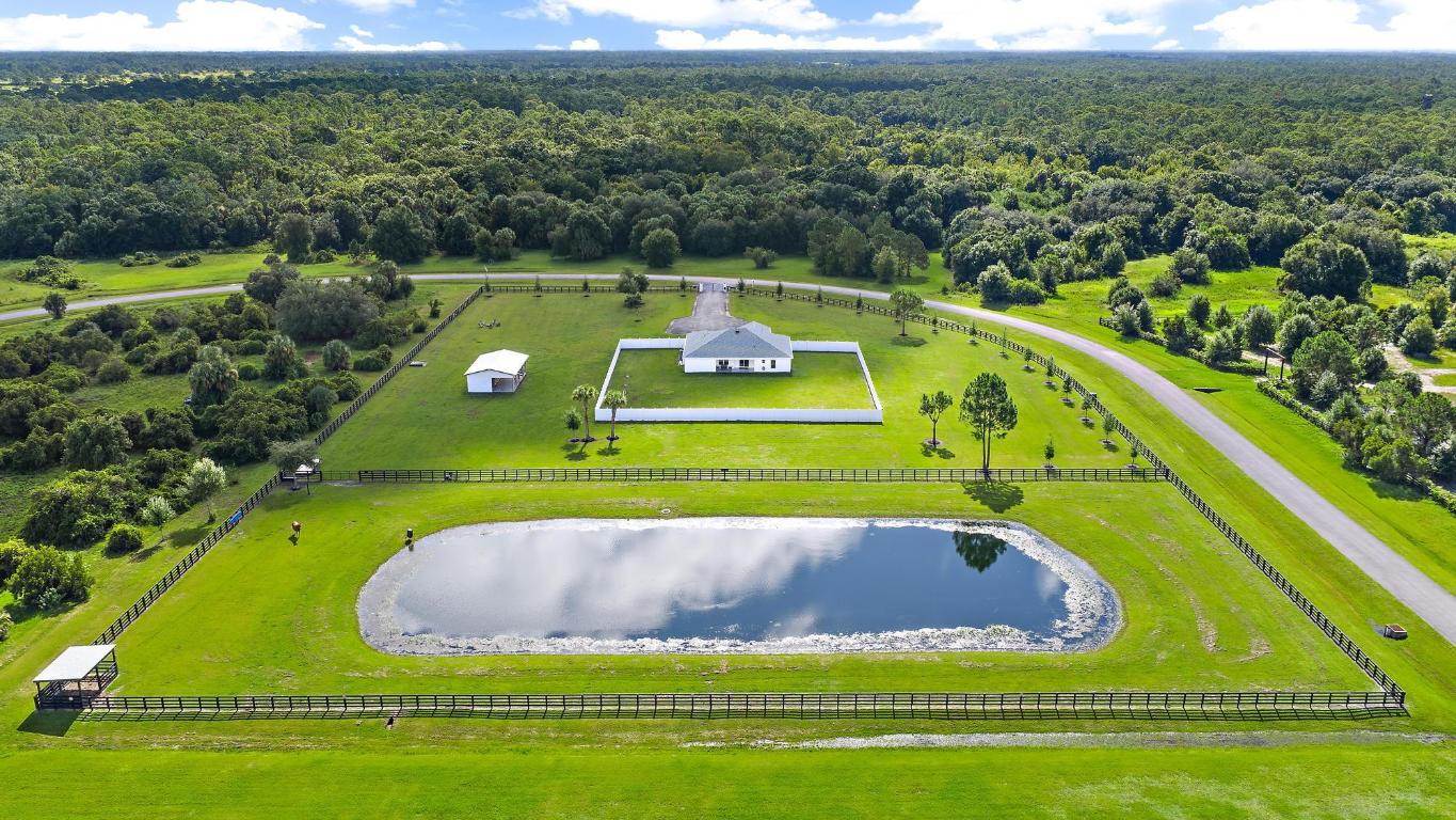 BRIDLEWOOD RANCHES - Residential