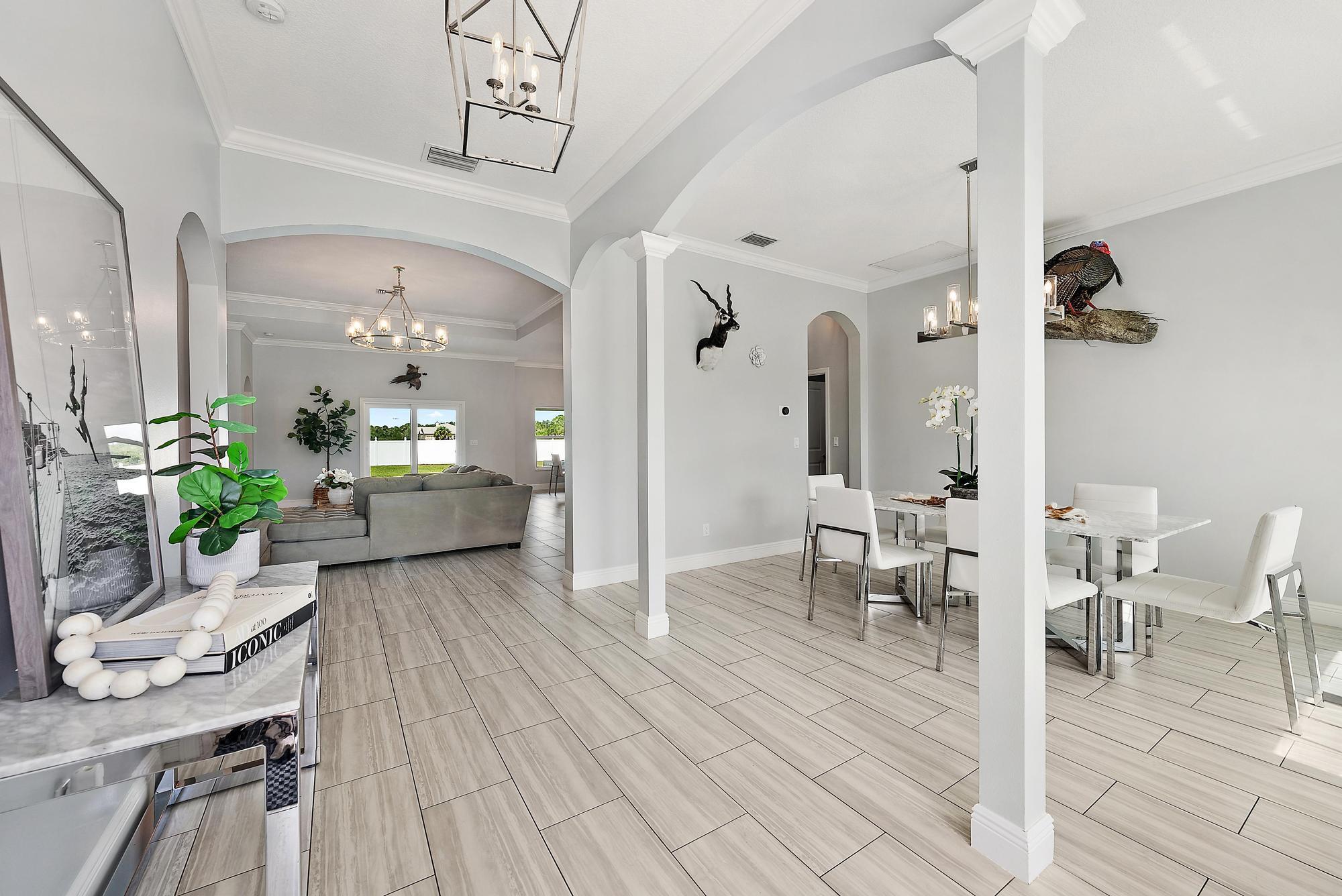 BRIDLEWOOD RANCHES - Residential