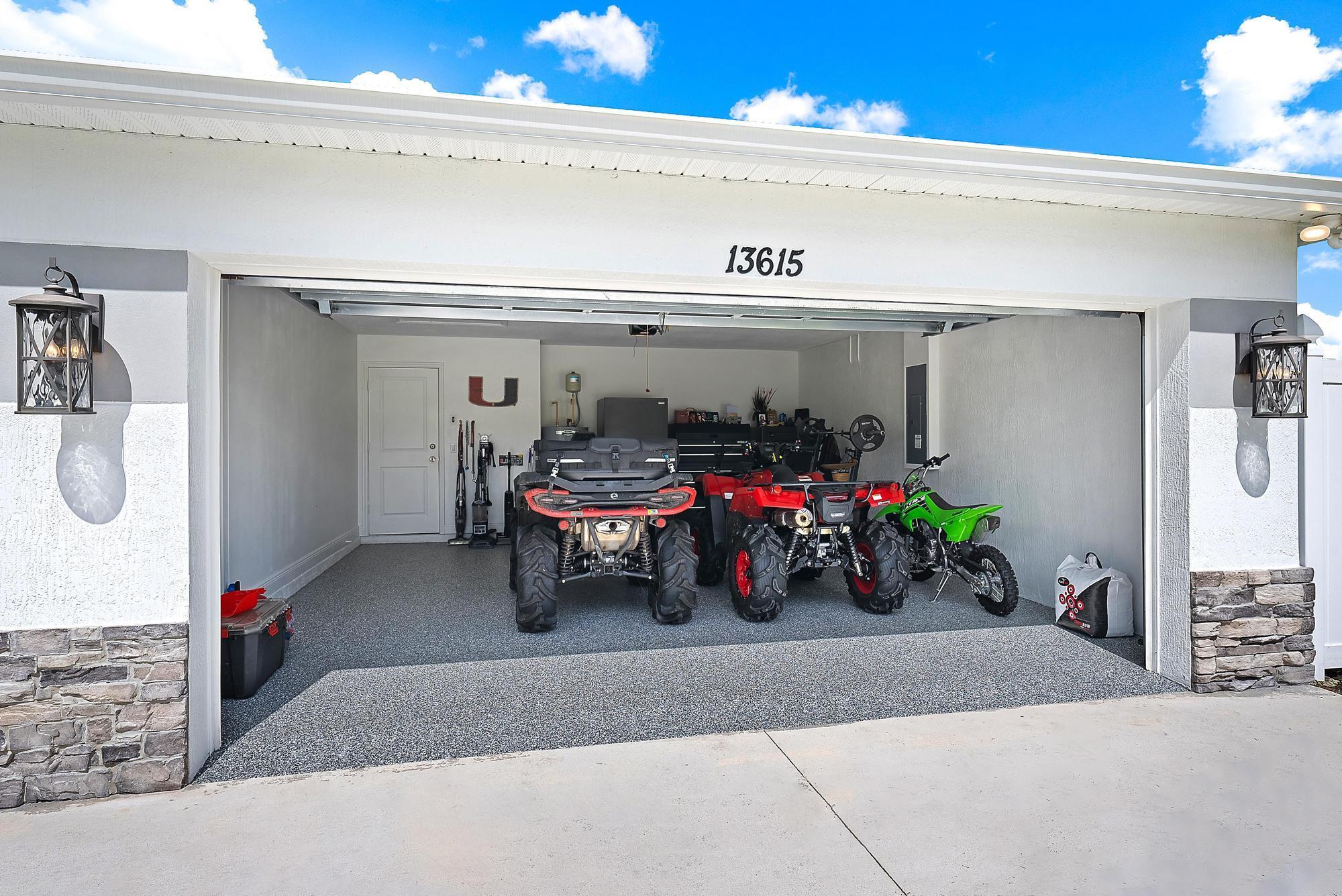 BRIDLEWOOD RANCHES - Residential