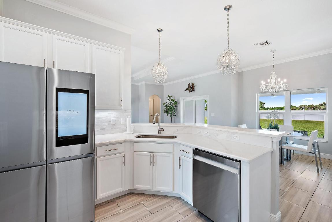 BRIDLEWOOD RANCHES - Residential