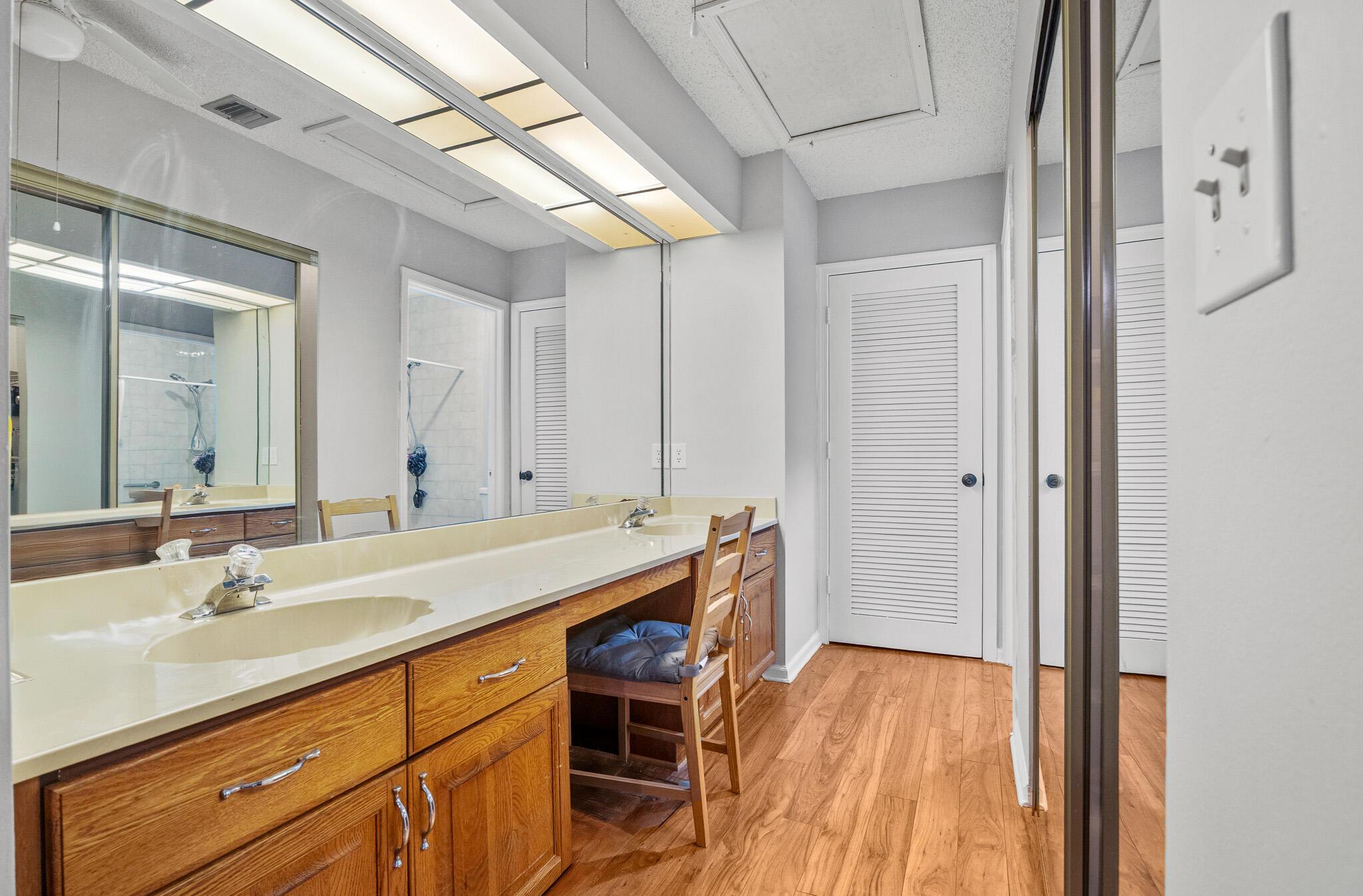 PARK PLACE OF WELLINGTON - Residential