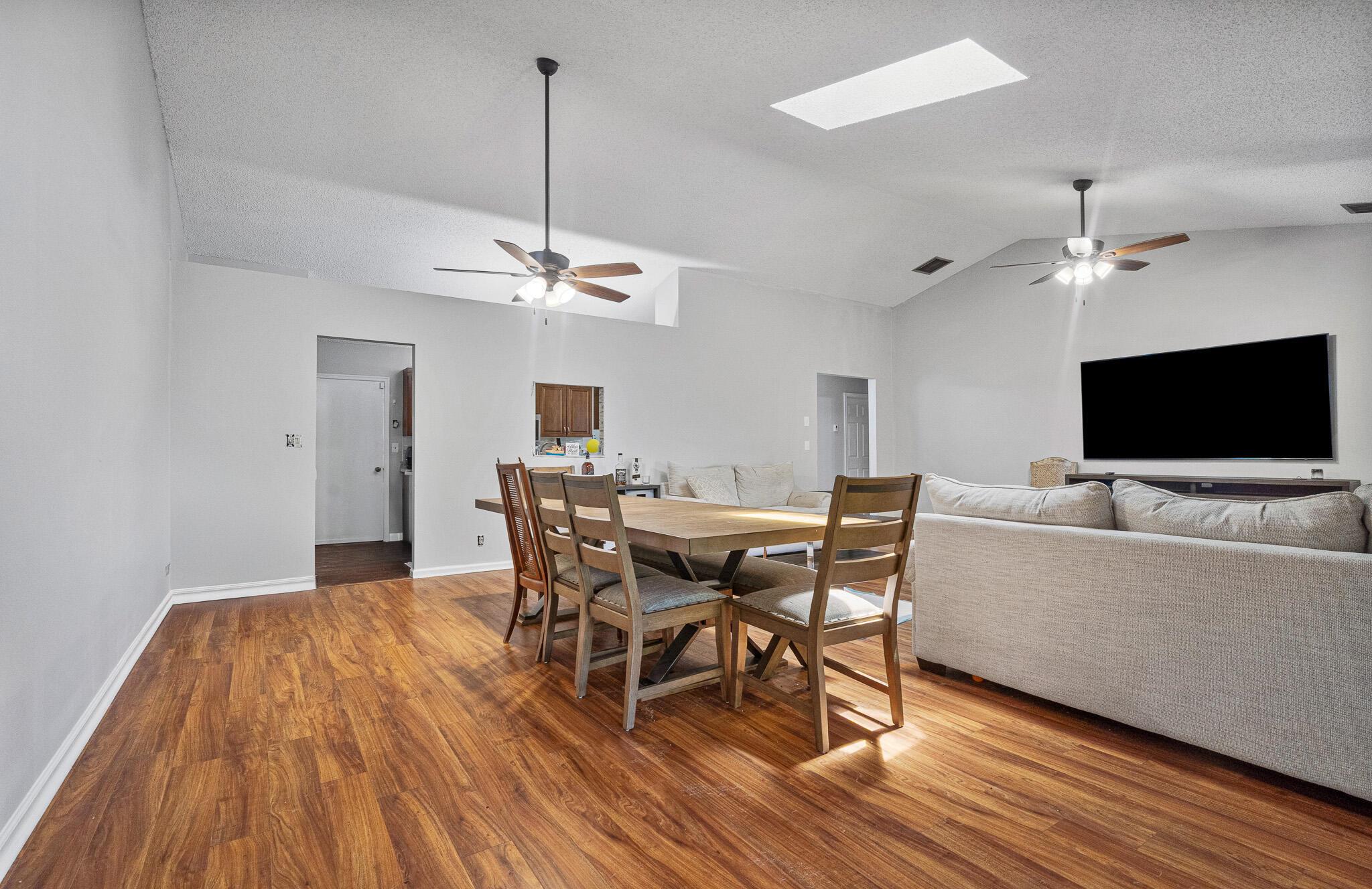 PARK PLACE OF WELLINGTON - Residential