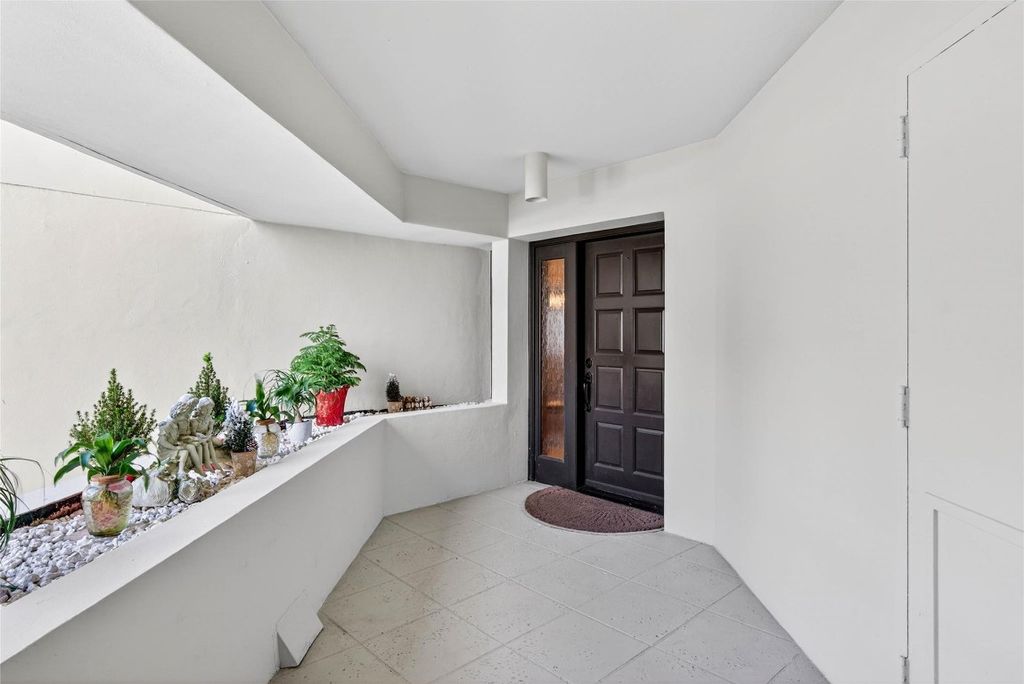 Photo of 1149 E Marine Way #G2L, North Palm Beach, FL 33408 (MLS # F10547924)